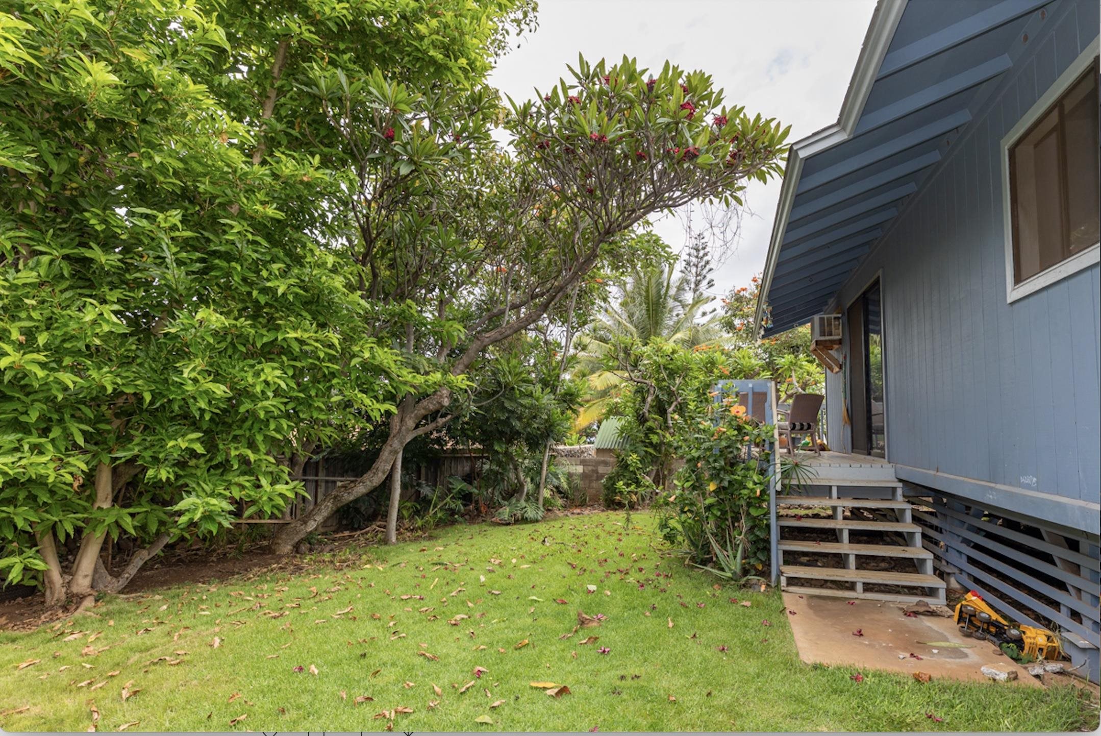 2844  Panepoo St , Kihei home - photo 3 of 18