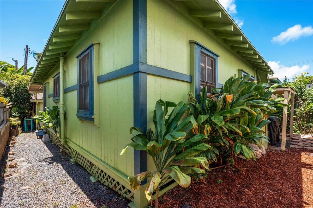 285  Market St , Wailuku home - photo 29 of 33
