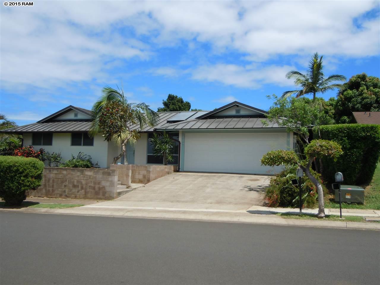 2857  Iholani St , Pukalani home - photo 2 of 30