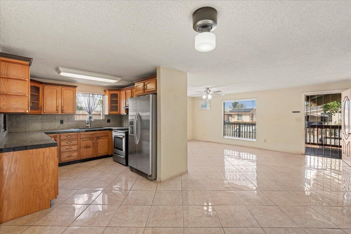 286  Humupea Pl , Kihei home - photo 6 of 15