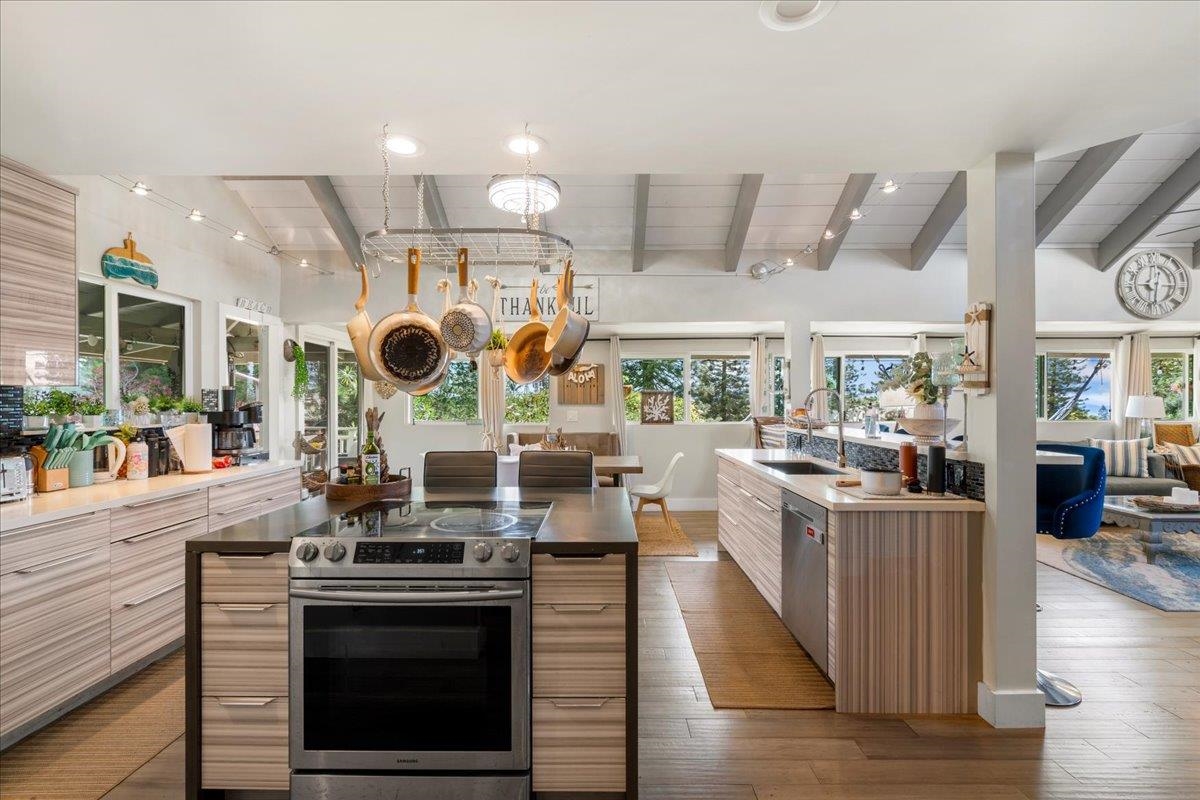 2861  Liholani St , Pukalani home - photo 14 of 42