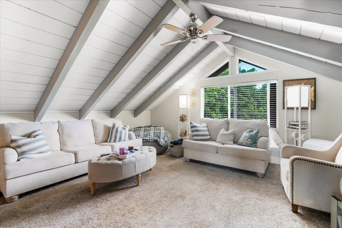 2861  Liholani St , Pukalani home - photo 5 of 42