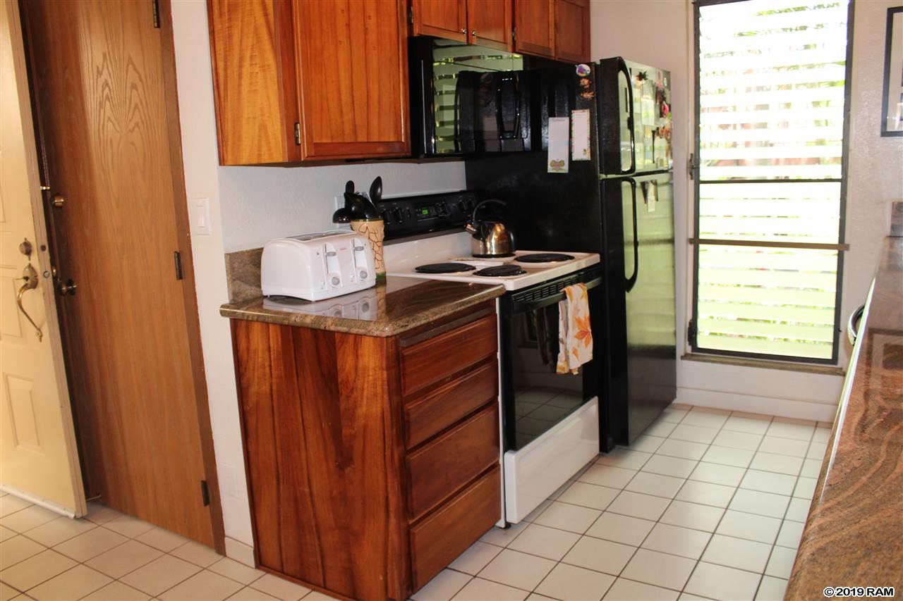 Maui Hill condo # 33, Kihei, Hawaii - photo 3 of 25