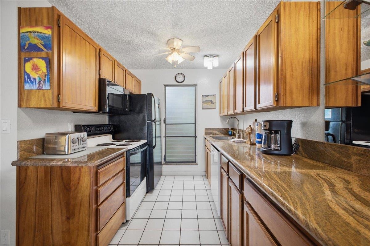 Maui Hill condo # 33, Kihei, Hawaii - photo 11 of 50