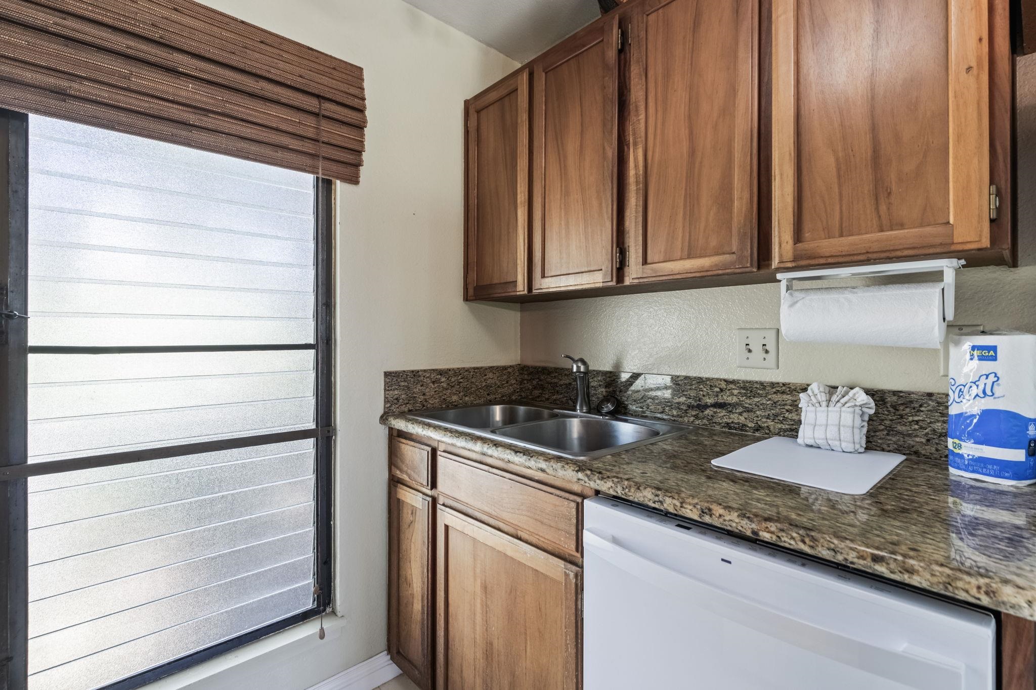 Maui Hill condo # 55, Kihei, Hawaii - photo 14 of 43