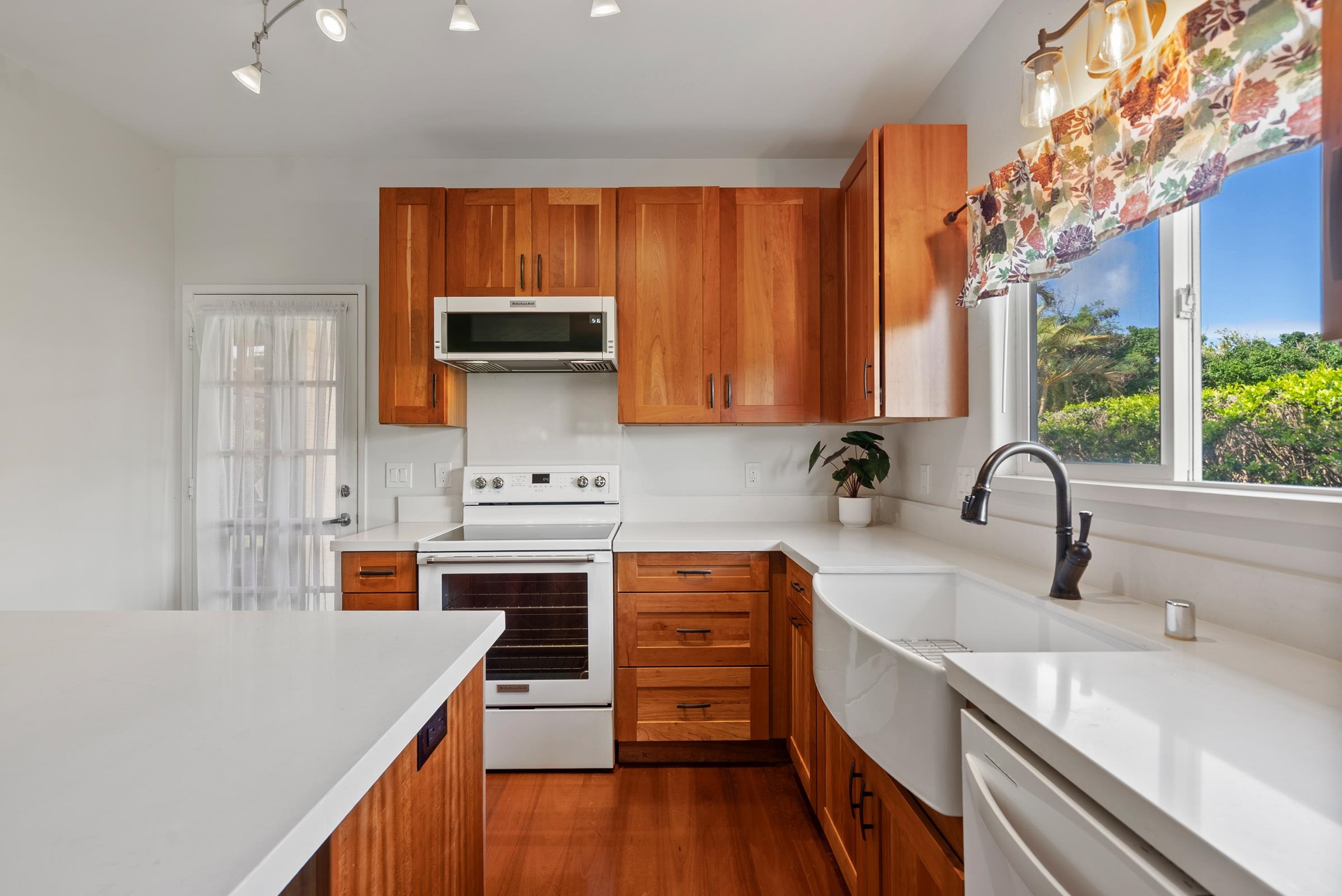 29  Hoe Pl Kuau, Spreckelsville/Paia/Kuau home - photo 17 of 38