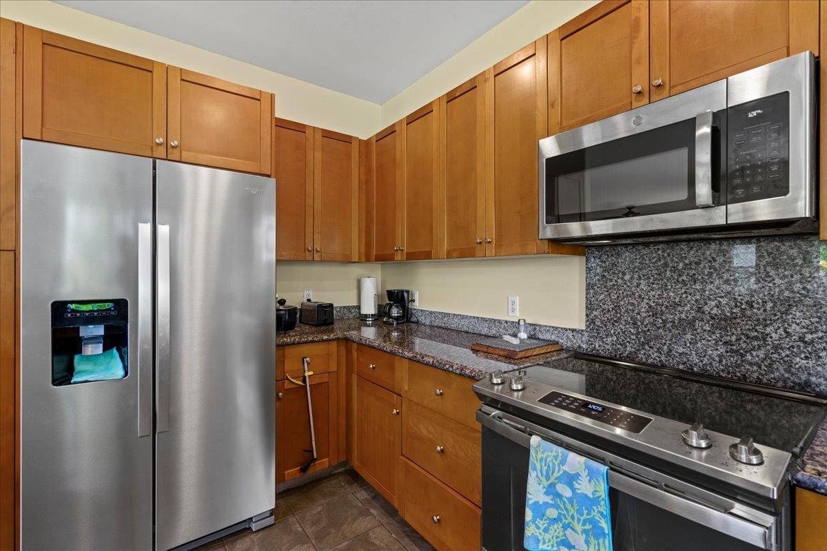 29  Maunaleo St Kehalani, Wailuku home - photo 16 of 41