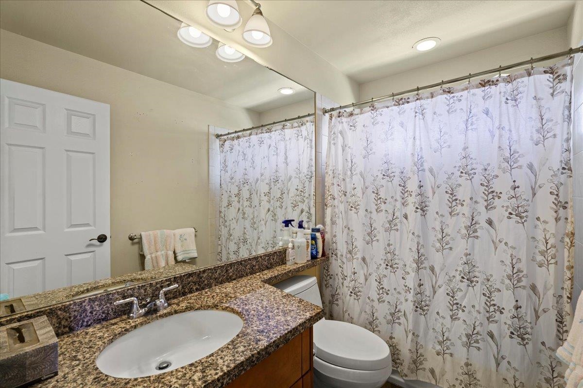 29  Maunaleo St Kehalani, Wailuku home - photo 24 of 41