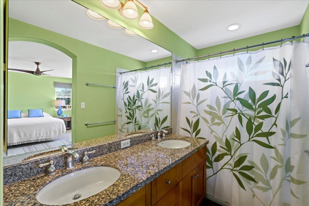 29  Maunaleo St Kehalani, Wailuku home - photo 34 of 41