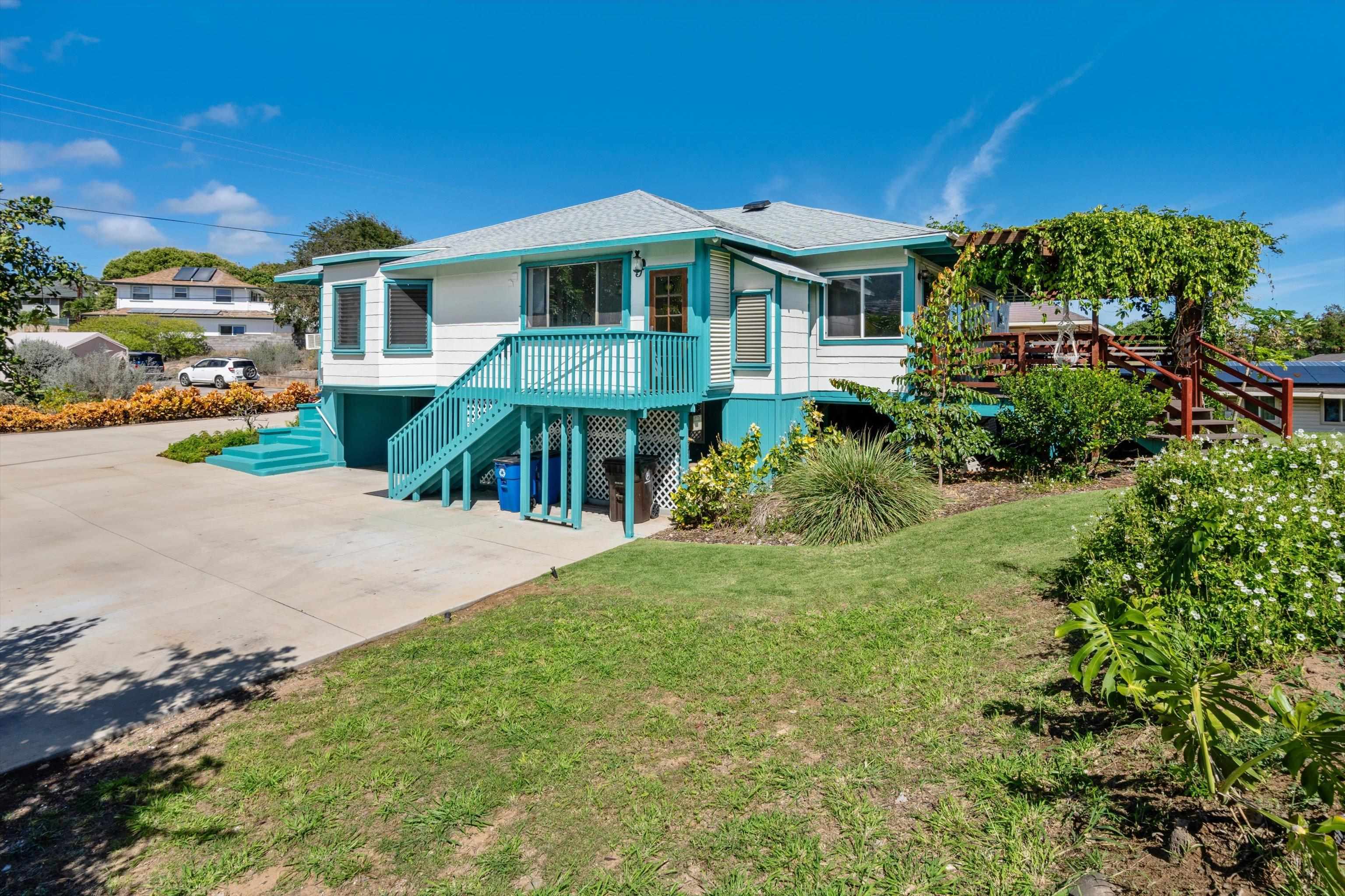 290  Halenani Dr Old Sandhills, Wailuku home - photo 27 of 35