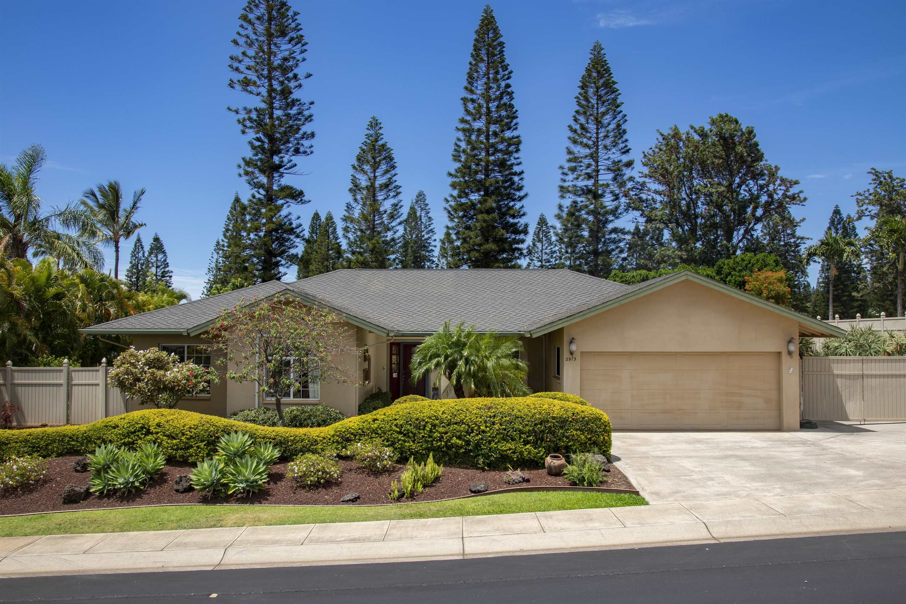 2913  Aina Lani Dr Kulamalu, Pukalani home - photo 2 of 30