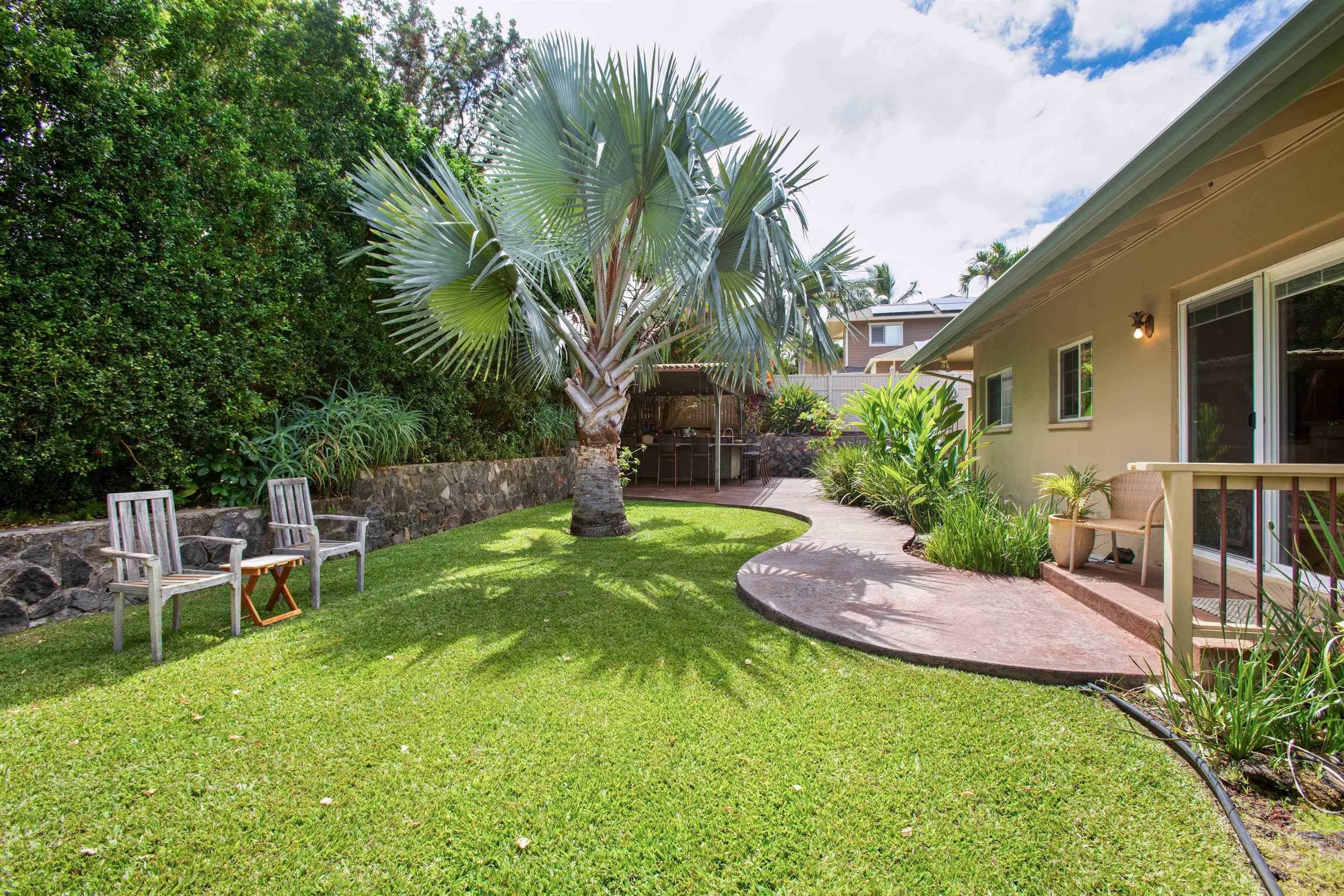 2913  Aina Lani Dr Kulamalu, Pukalani home - photo 11 of 30