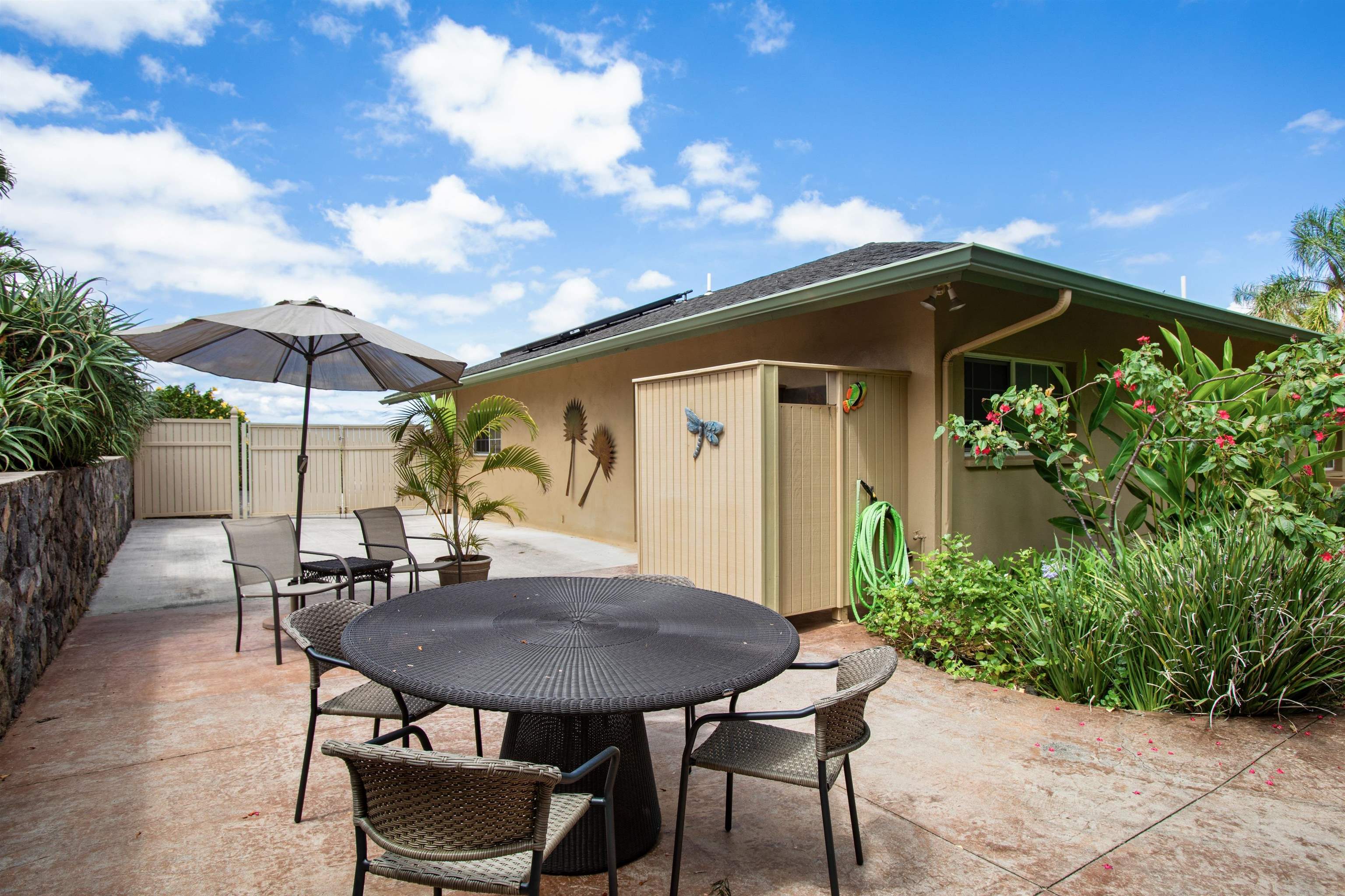 2913  Aina Lani Dr Kulamalu, Pukalani home - photo 13 of 30