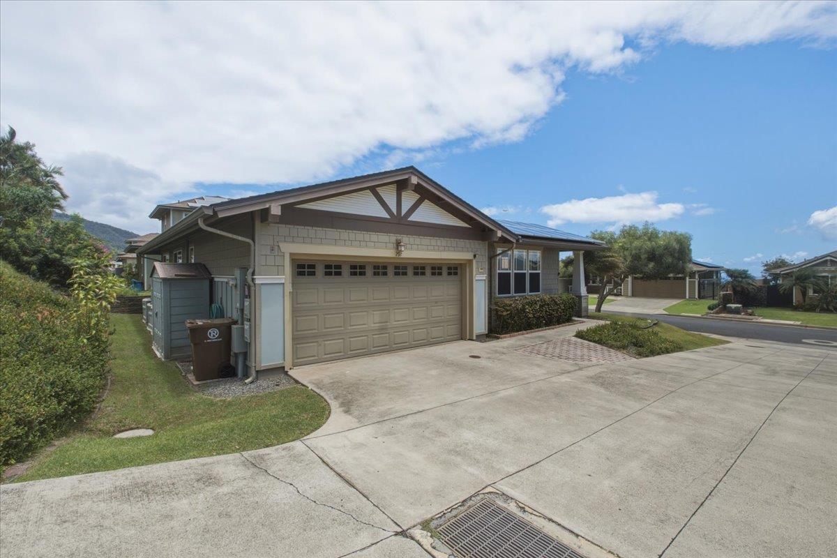 292  Maka Hou Loop Kehalani Community, Wailuku home - photo 3 of 47