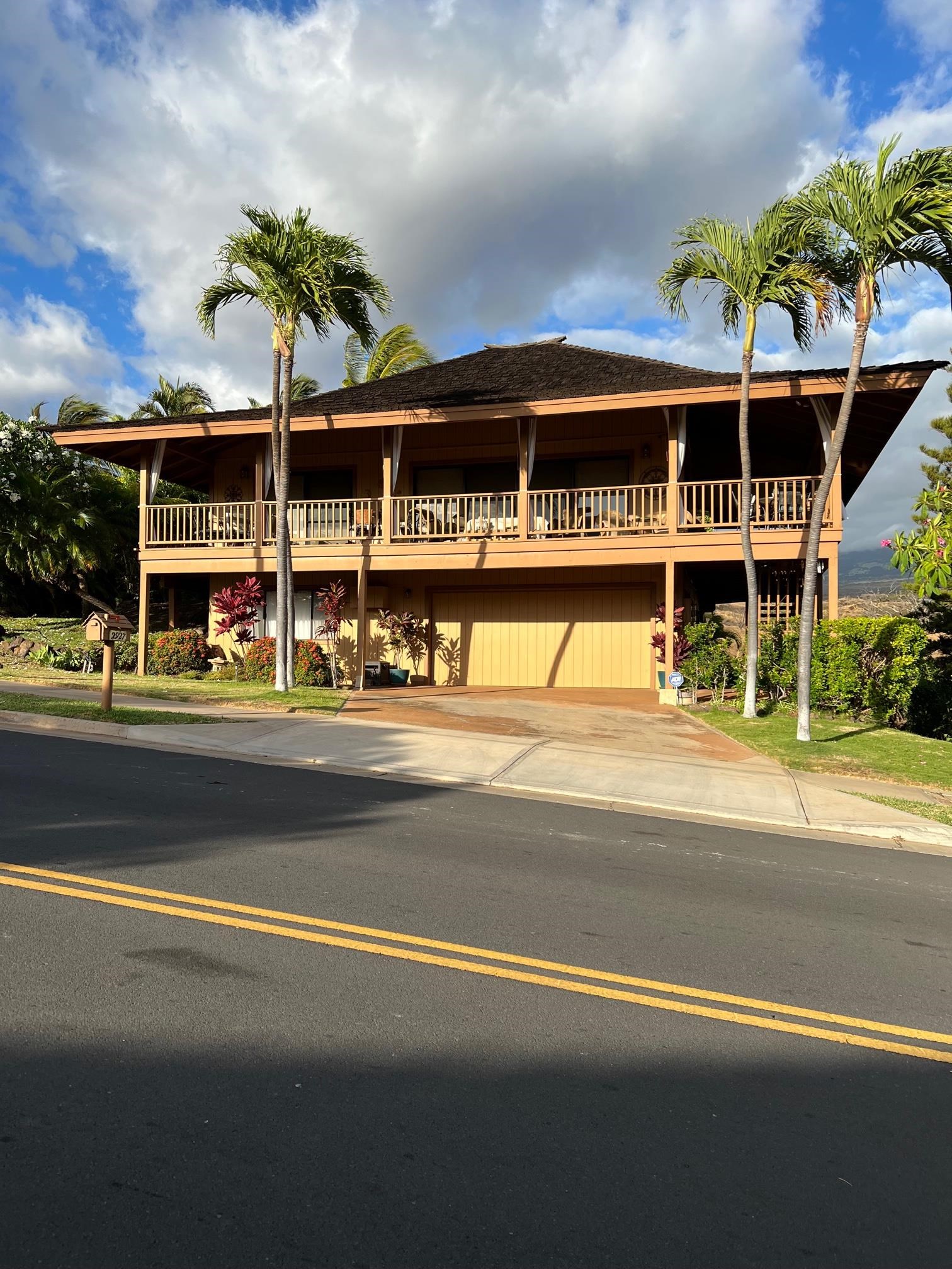 2927  Kauhale St , Kihei home - photo 2 of 29