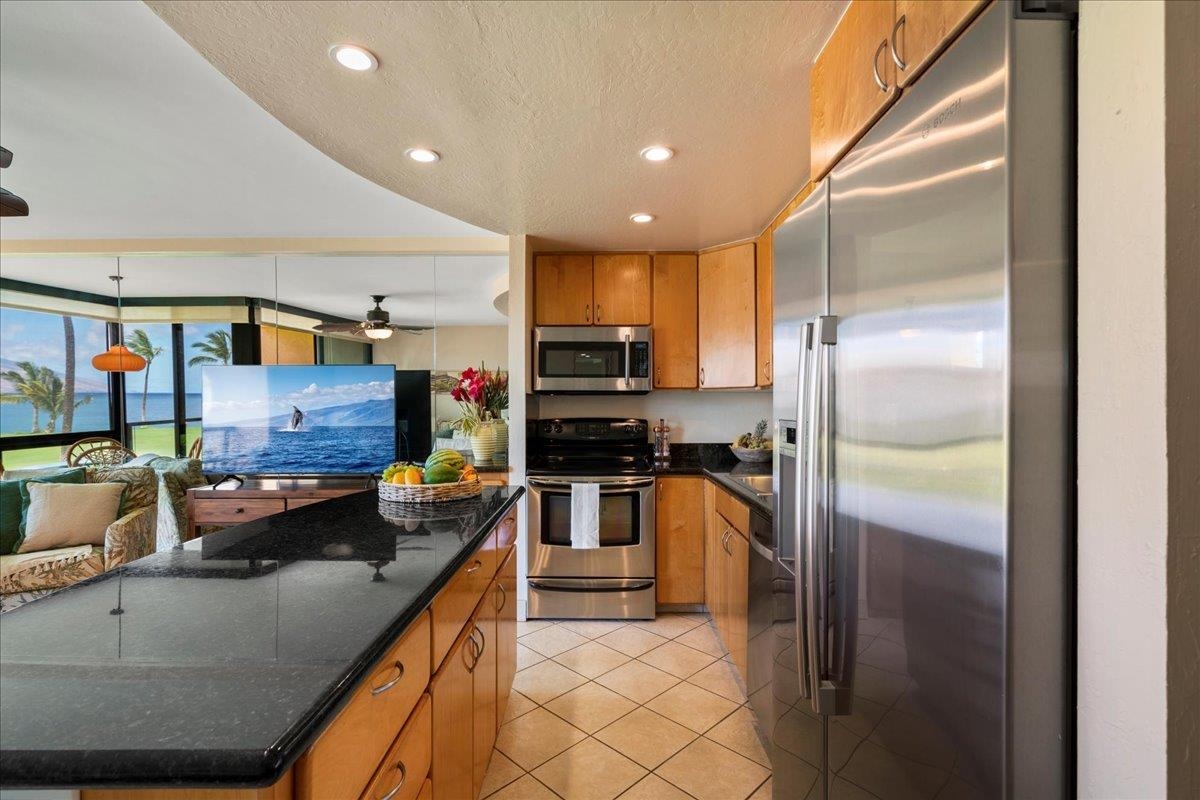 Kihei Surfside condo # 213, Kihei, Hawaii - photo 14 of 47