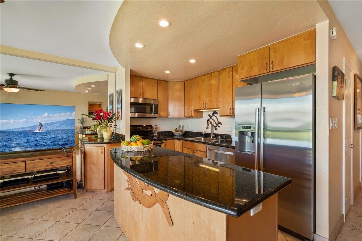 Kihei Surfside condo # 213, Kihei, Hawaii - photo 15 of 47