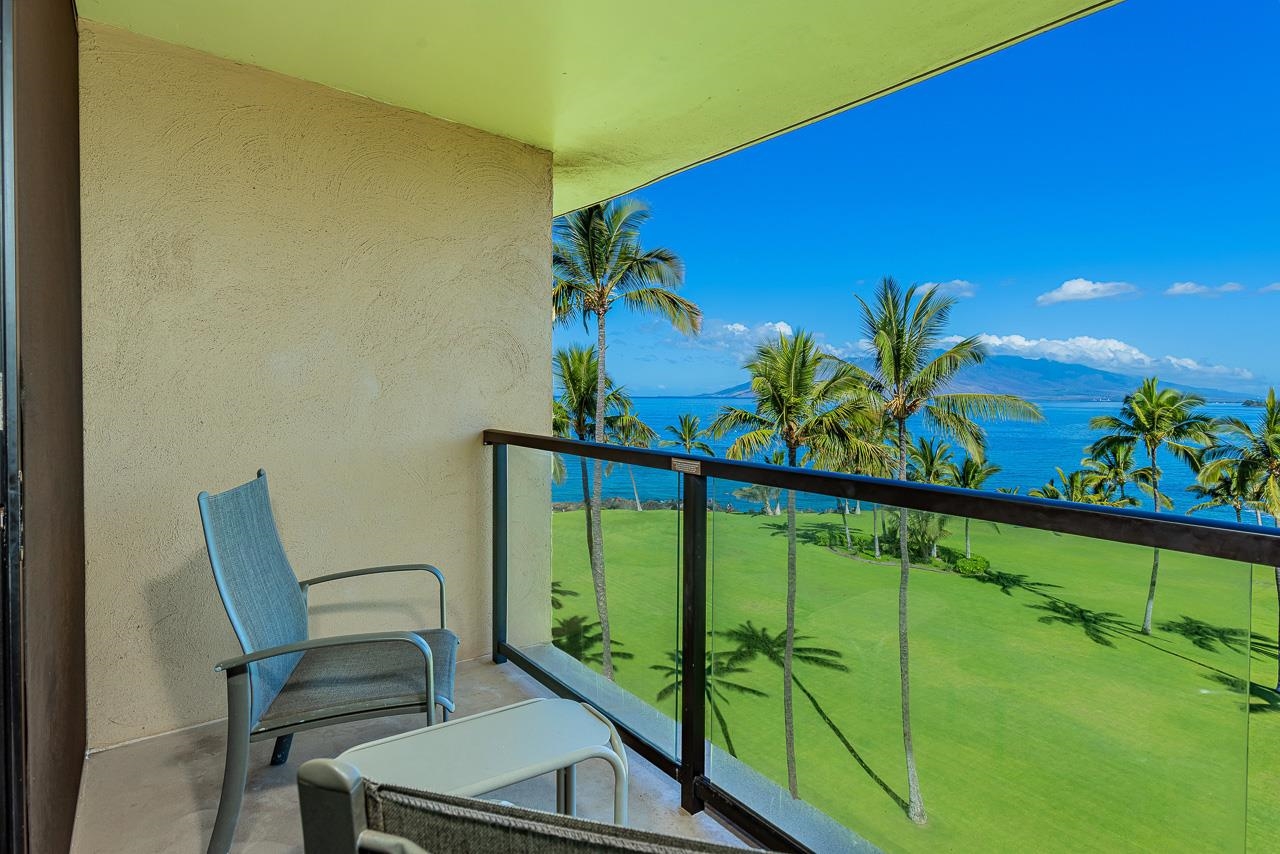Kihei Surfside condo # 613, Kihei, Hawaii - photo 3 of 47