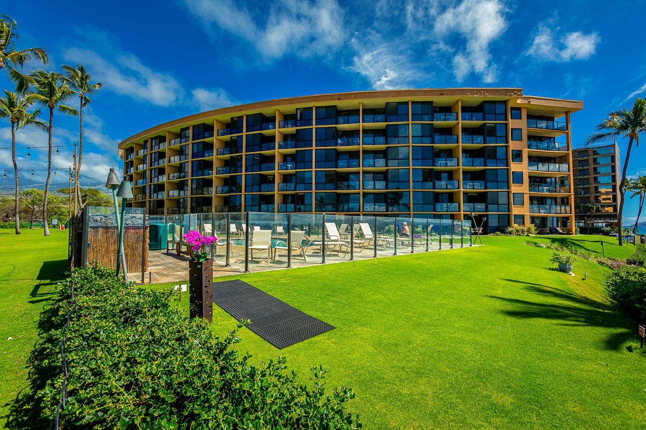 Kihei Surfside condo # 613, Kihei, Hawaii - photo 36 of 47