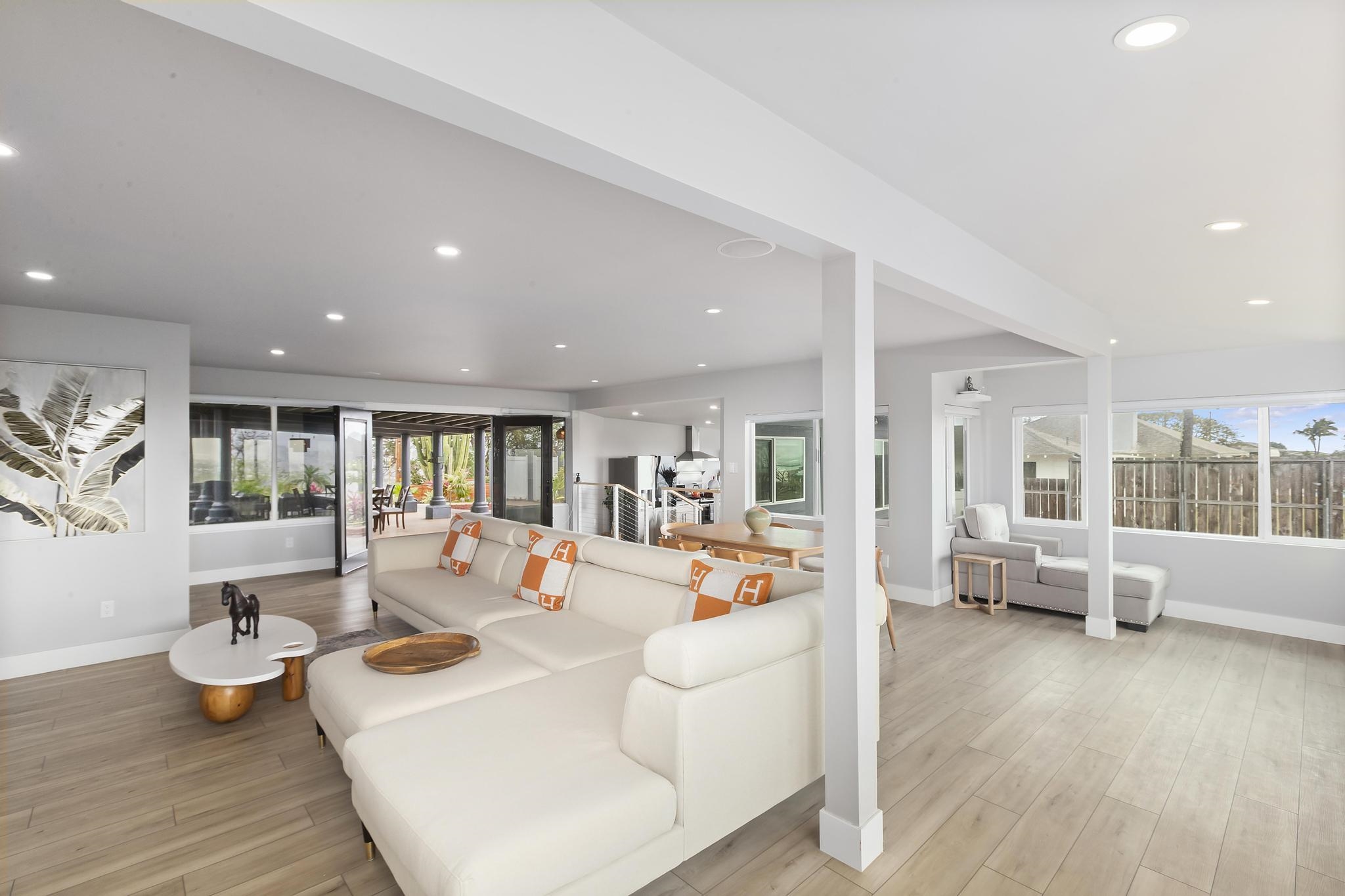 295  Liholiho St Sandhills, Wailuku home - photo 6 of 44