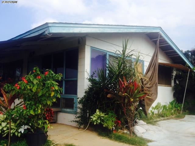 295  Niihau St Kahului, Kahului home - photo 2 of 3