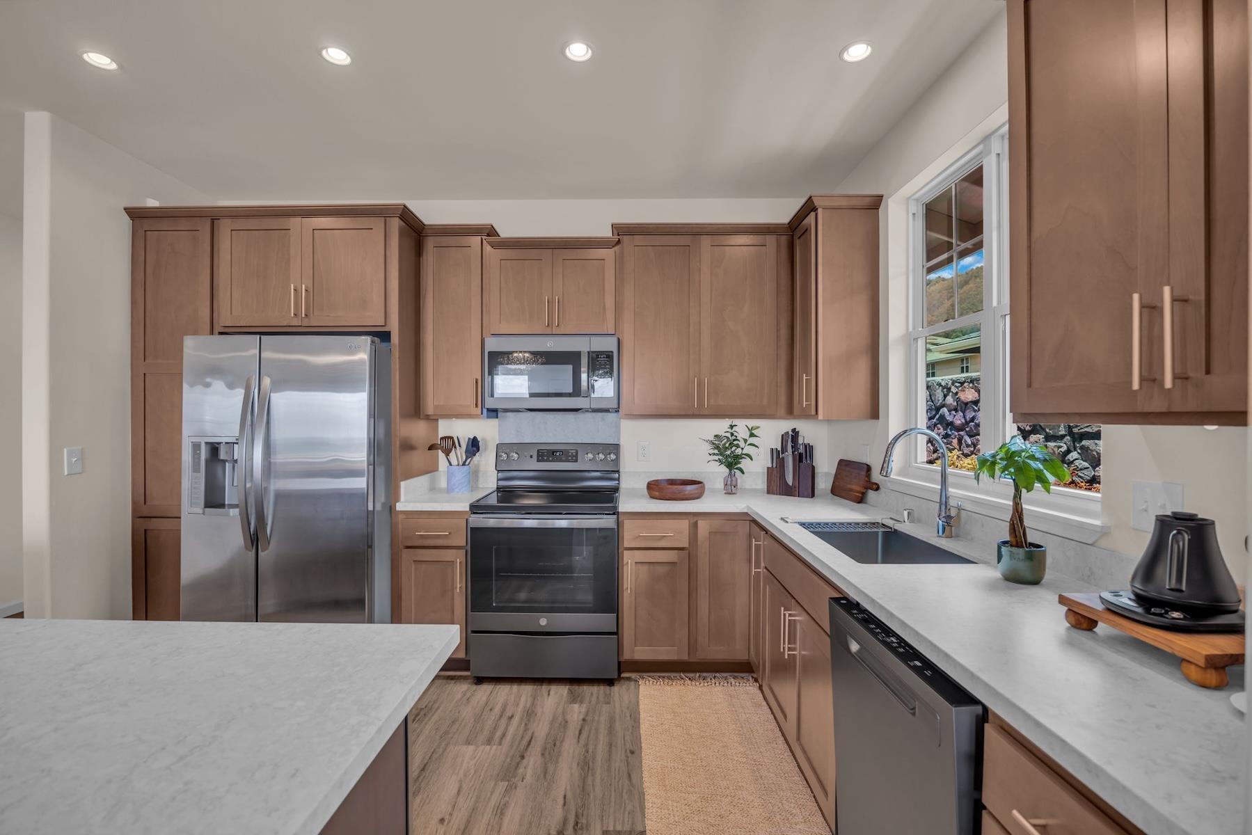 295  Pua Kalaunu Loop Kehalani, Wailuku home - photo 3 of 21