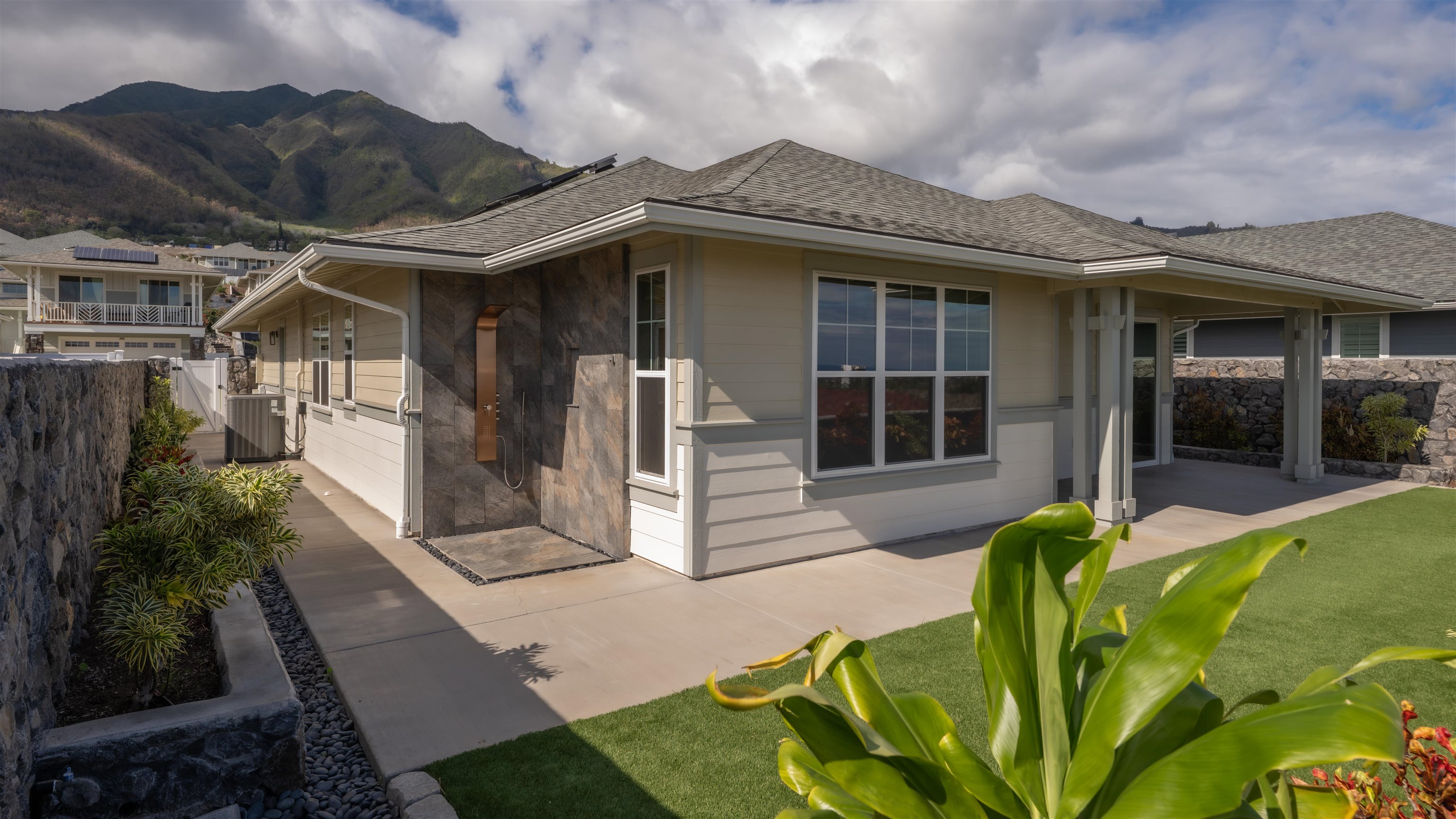 295  Pua Kalaunu Loop Kehalani, Wailuku home - photo 5 of 33