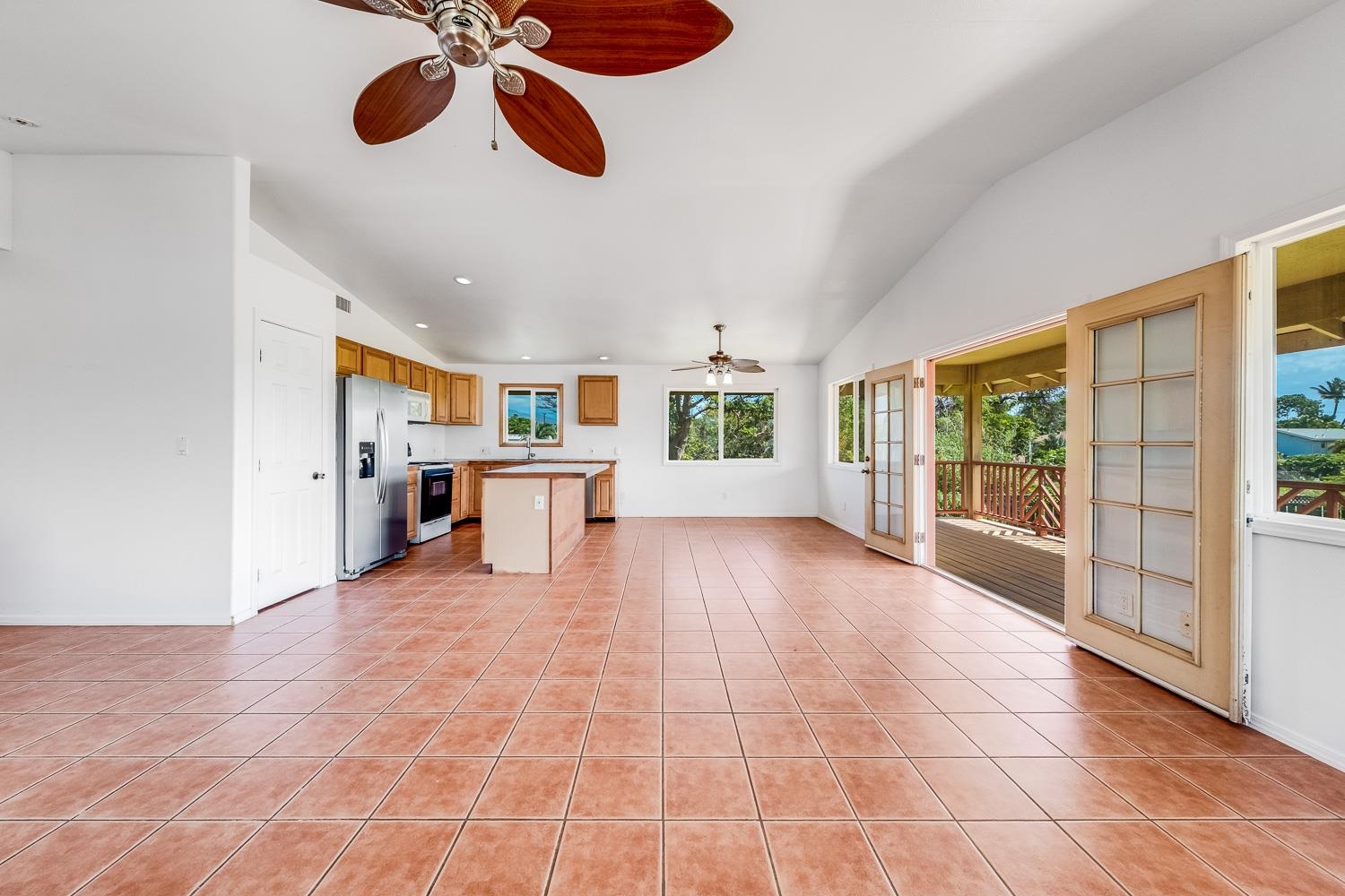 296  Kenolio Rd , Kihei home - photo 9 of 50