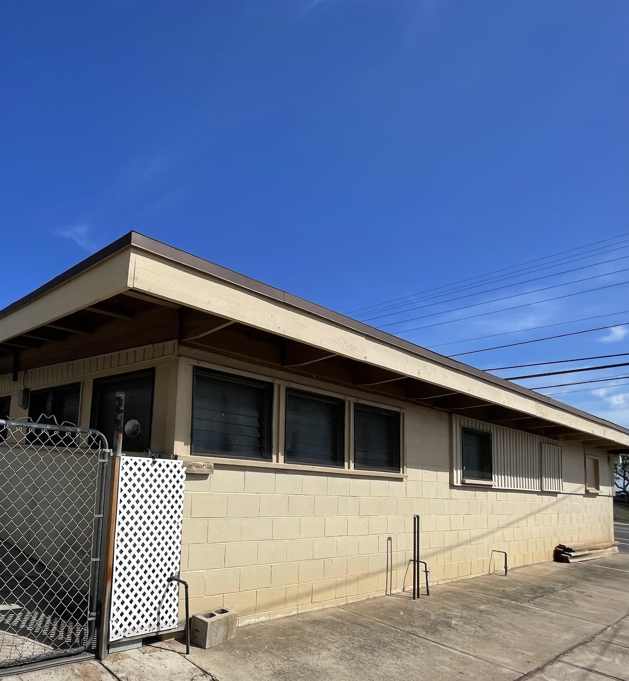296  S Papa St , Kahului home - photo 4 of 5