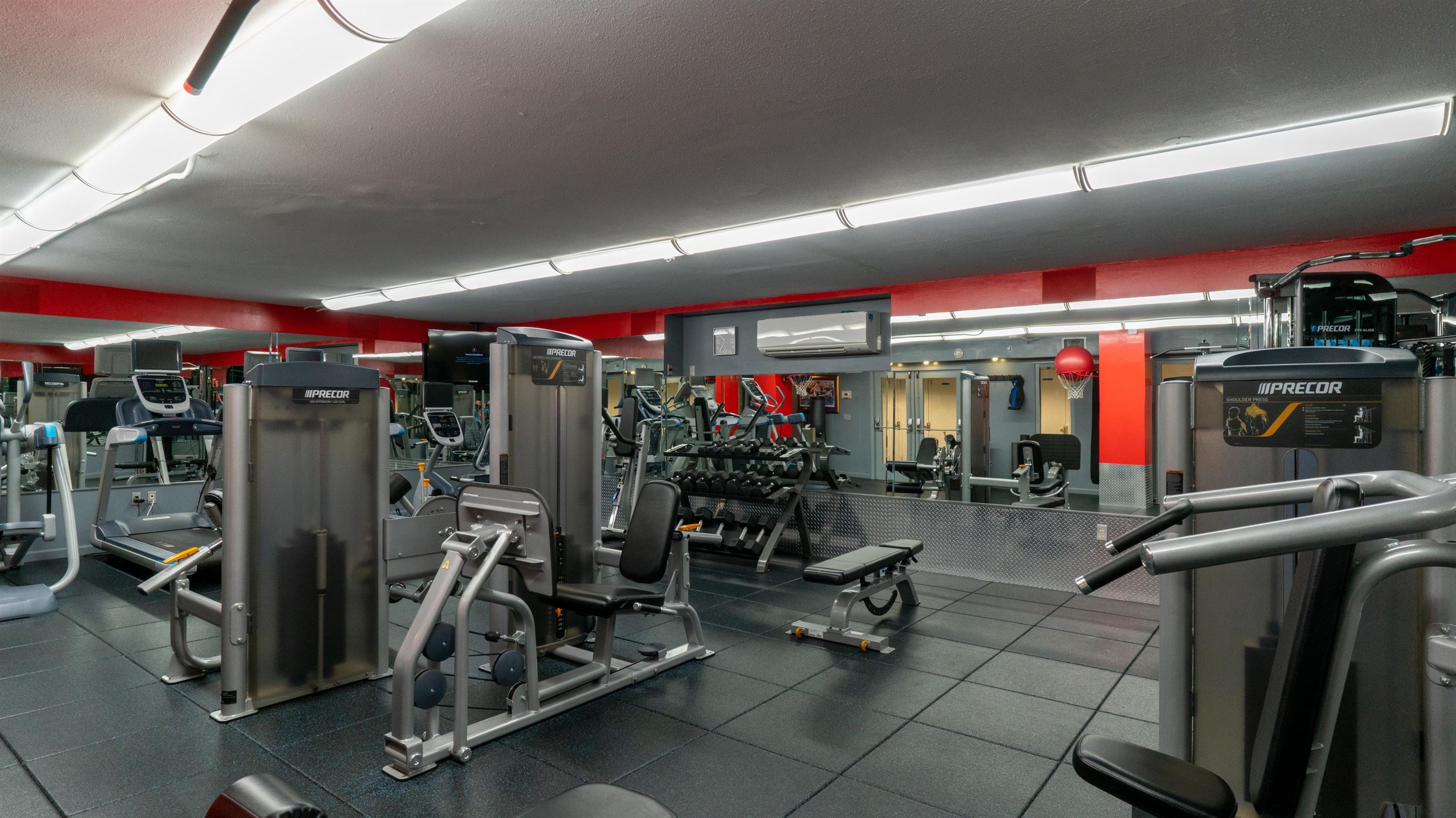 Mana Kai condo # 204, Kihei, Hawaii - photo 28 of 30