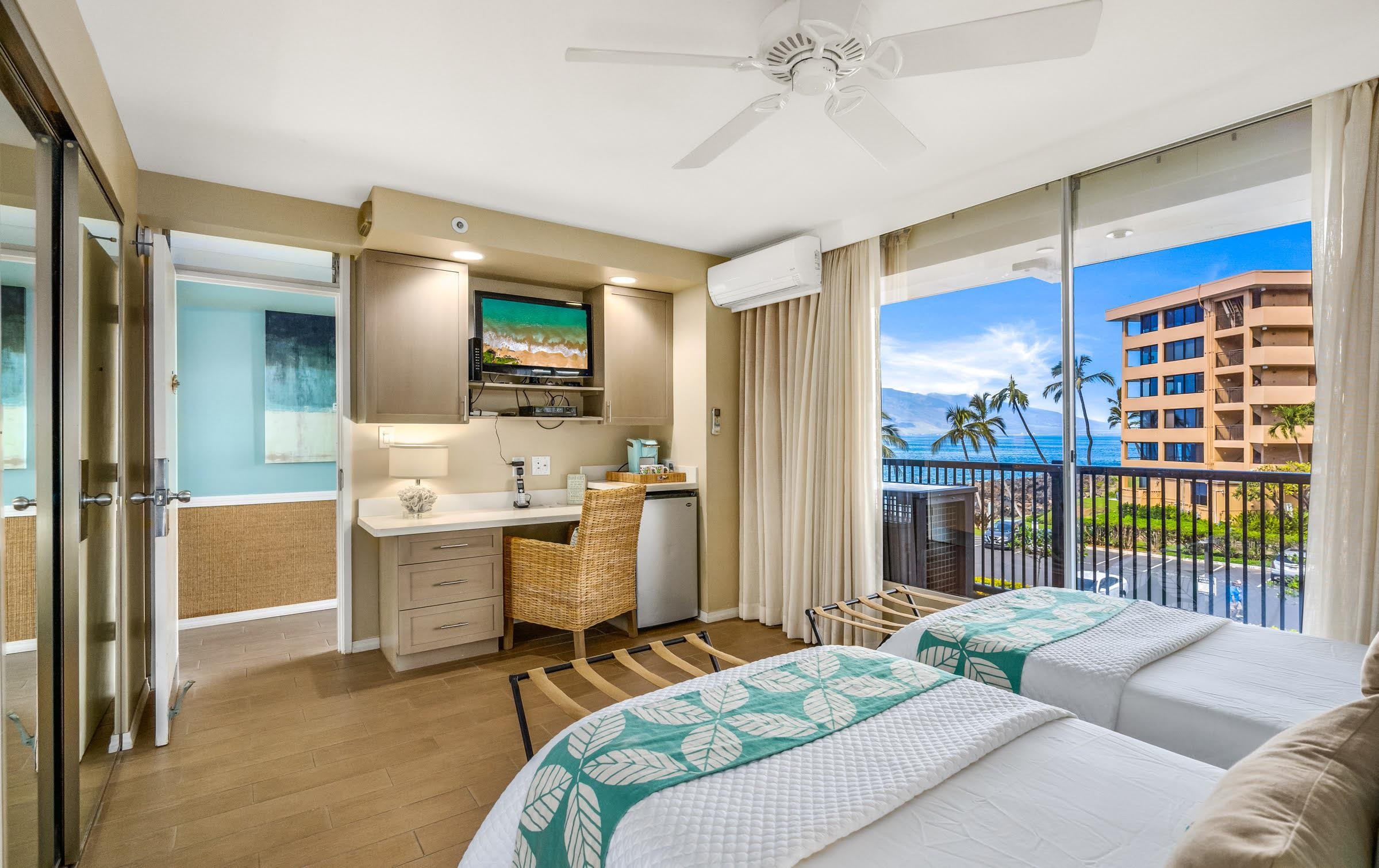 Mana Kai condo # 204, Kihei, Hawaii - photo 5 of 30