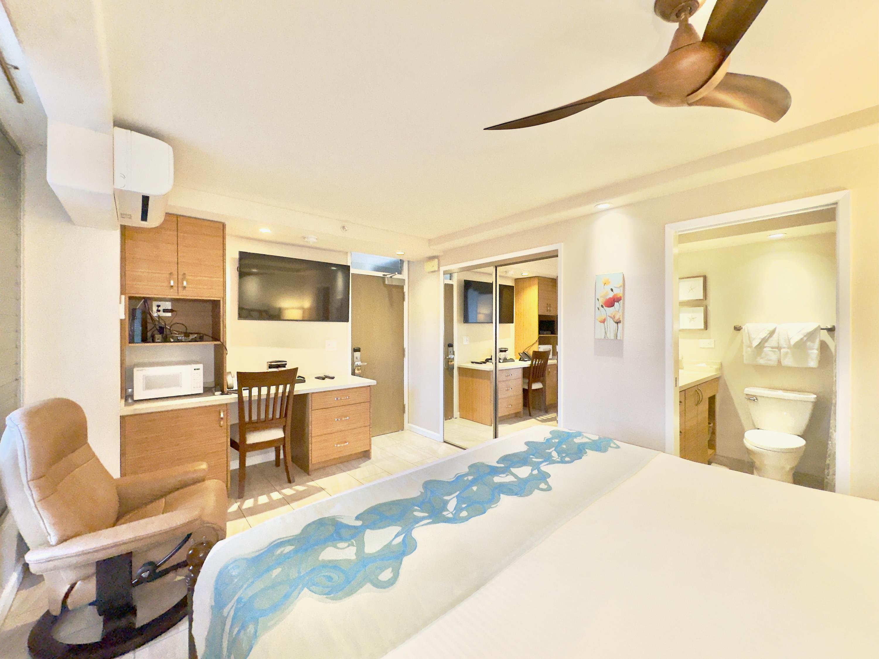 Mana Kai condo # 209, Kihei, Hawaii - photo 24 of 43