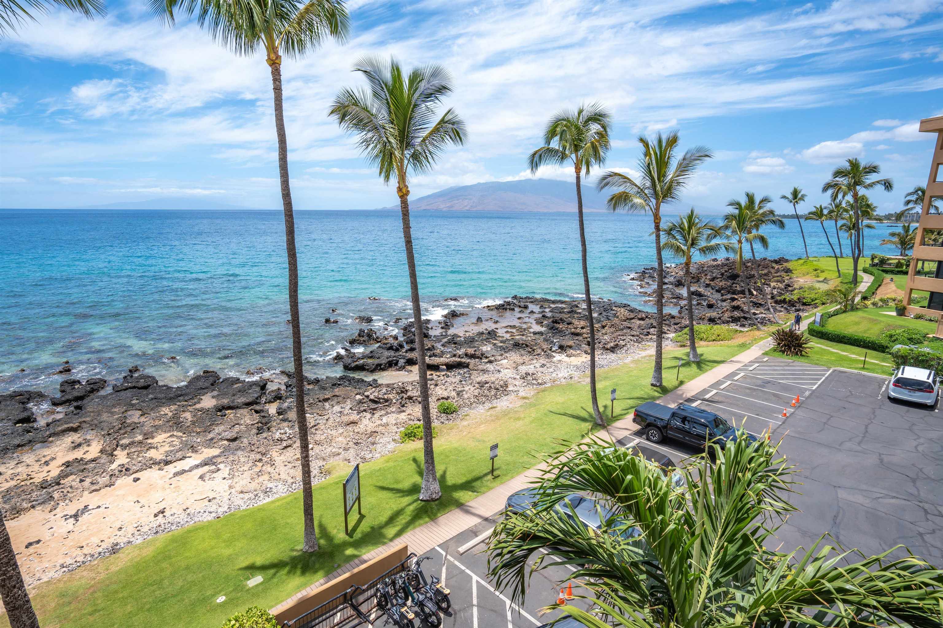 Mana Kai condo # 302, Kihei, Hawaii - photo 26 of 34