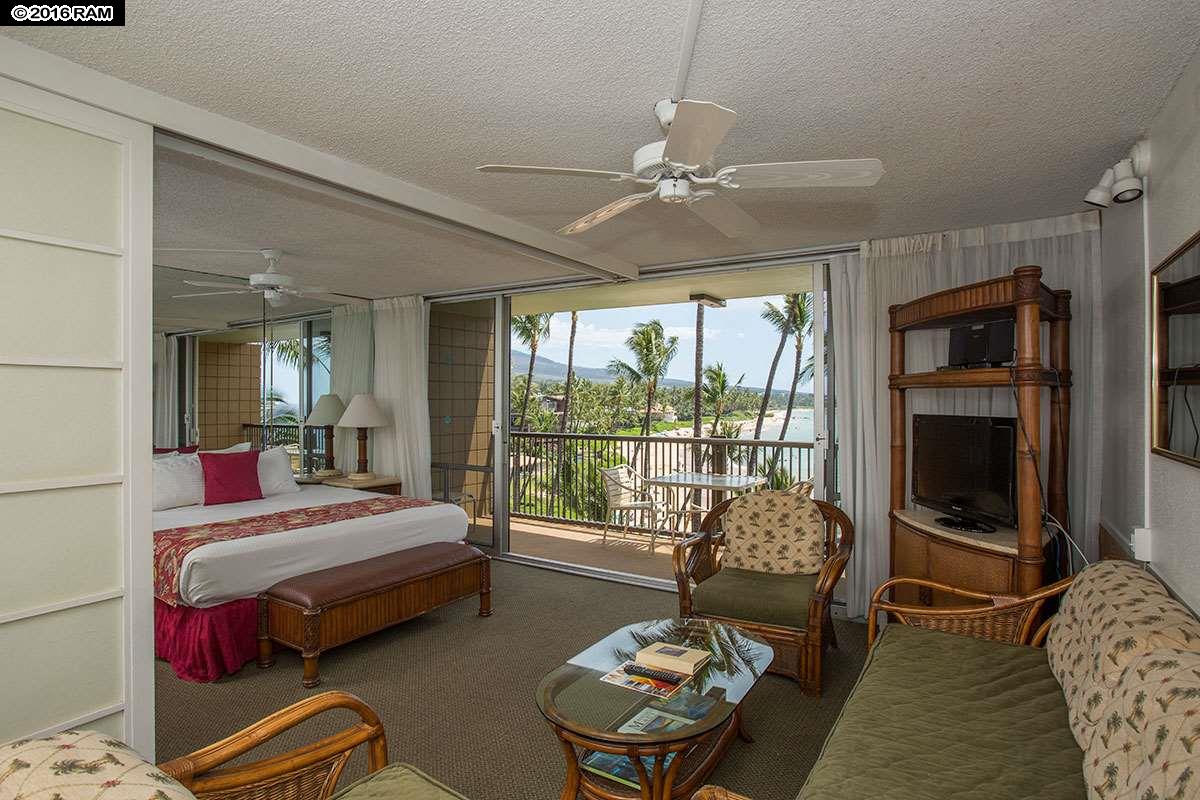 Mana Kai condo # 402, Kihei, Hawaii - photo 14 of 22