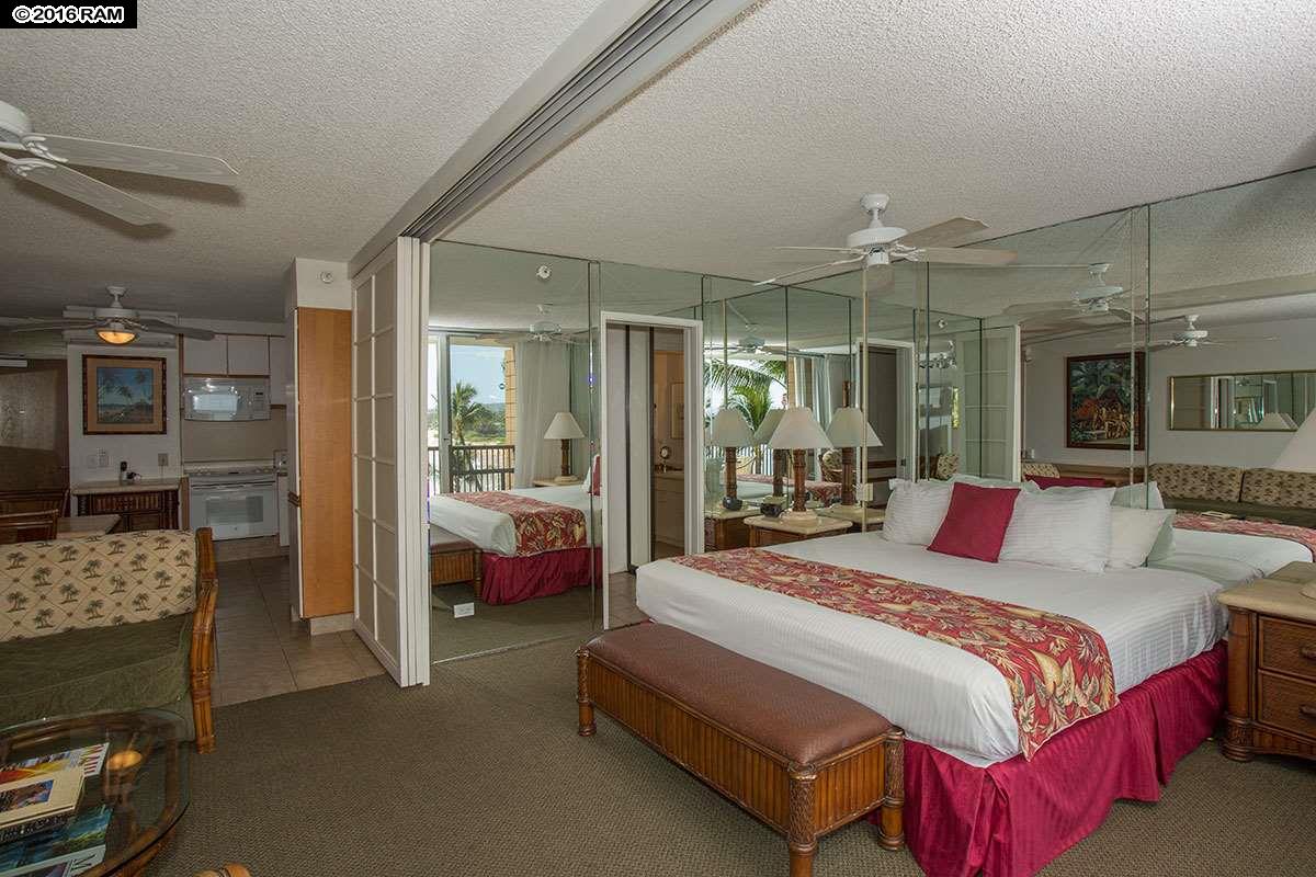 Mana Kai condo # 402, Kihei, Hawaii - photo 15 of 22