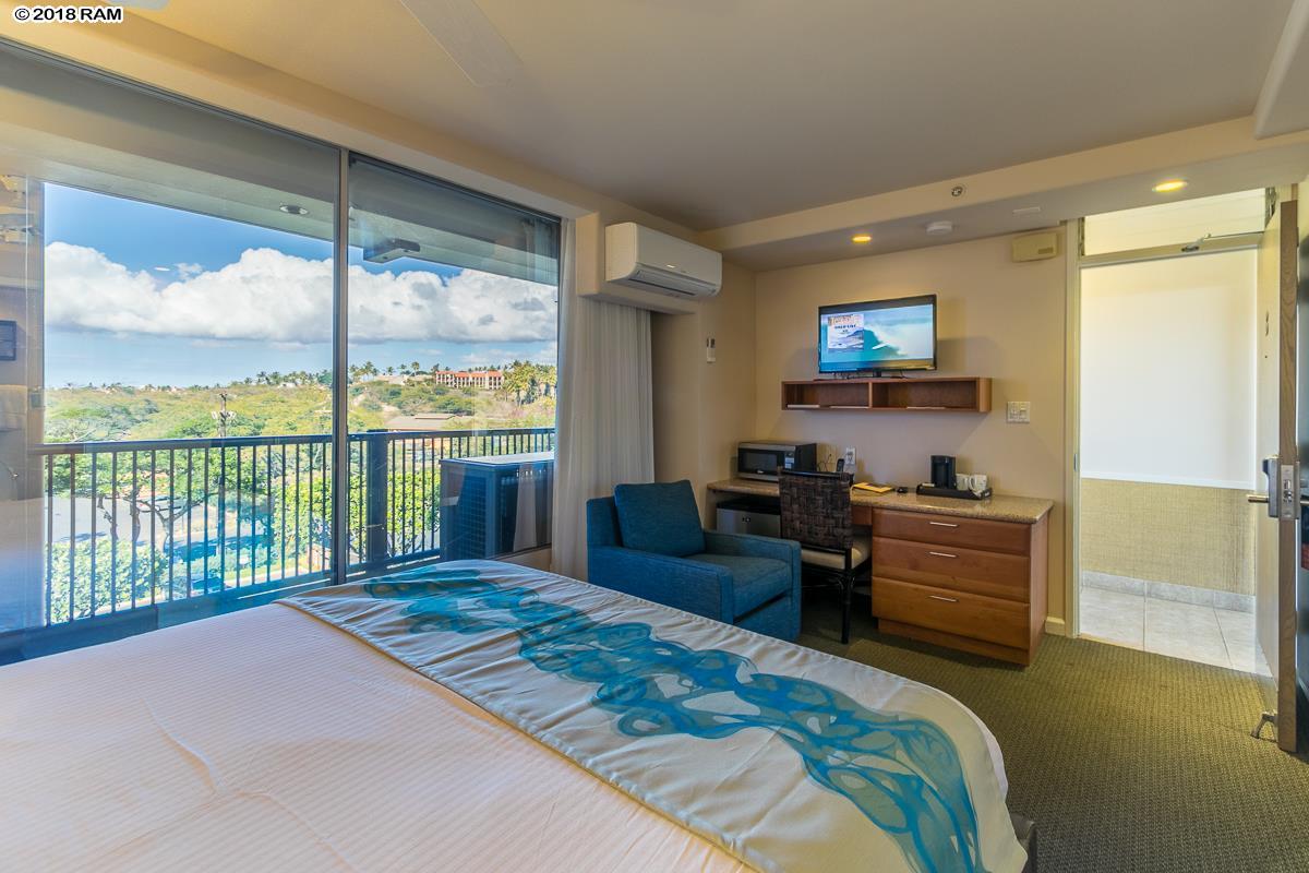 Mana Kai condo # 414, Kihei, Hawaii - photo 25 of 27
