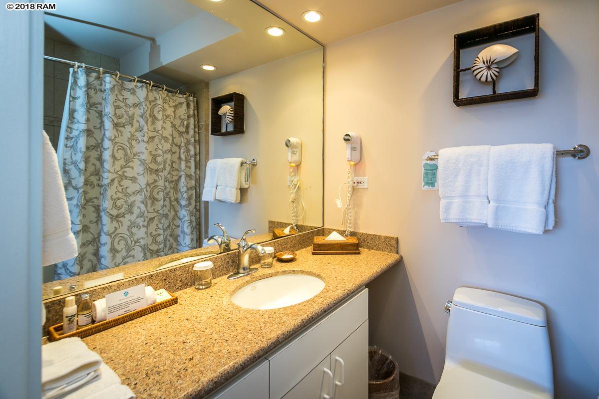 Mana Kai condo # 414, Kihei, Hawaii - photo 26 of 27