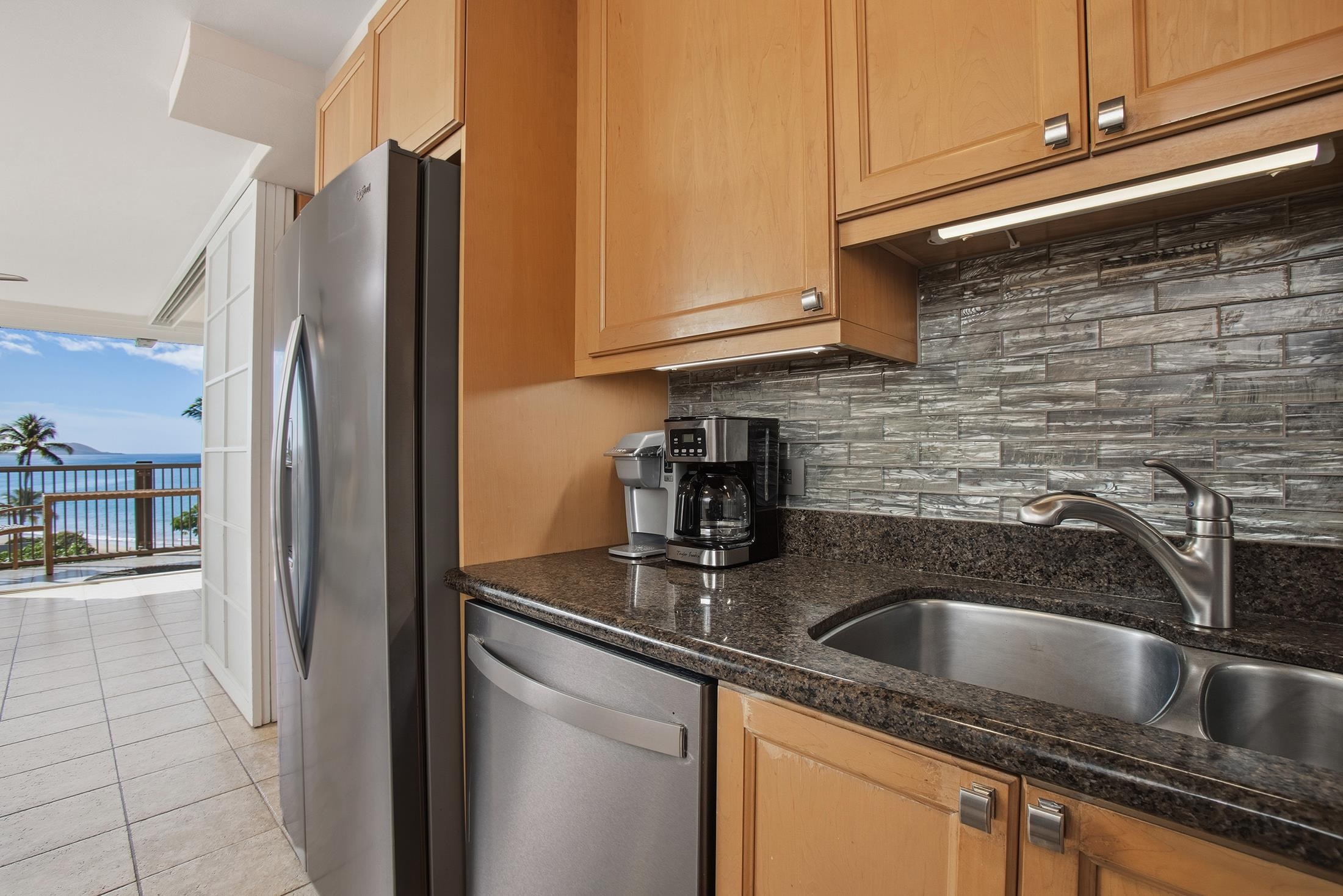 Mana Kai condo # 514, Kihei, Hawaii - photo 17 of 39