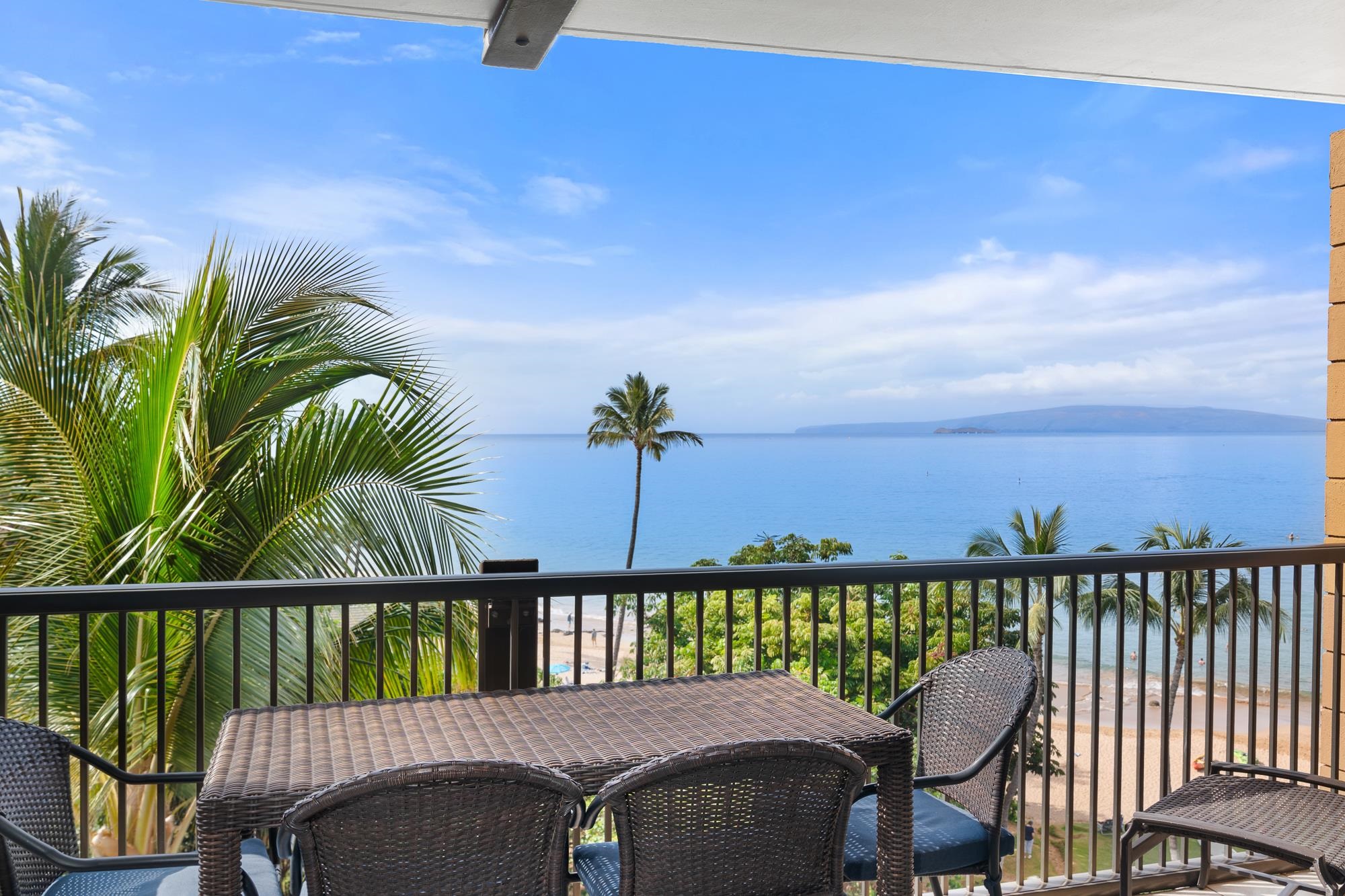 Mana Kai condo # 615, Kihei, Hawaii - photo 11 of 41