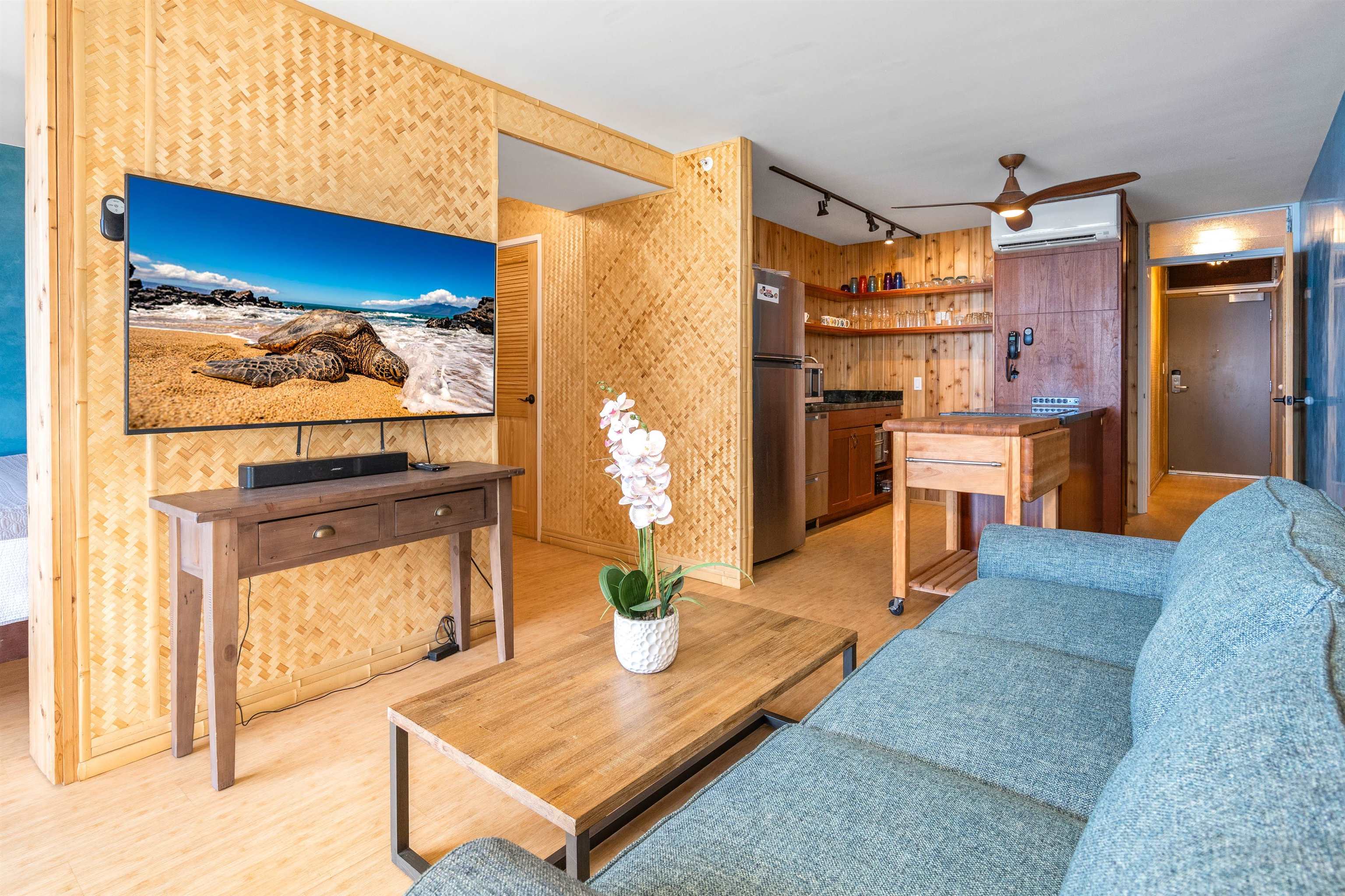 Mana Kai condo # 803, Kihei, Hawaii - photo 19 of 29