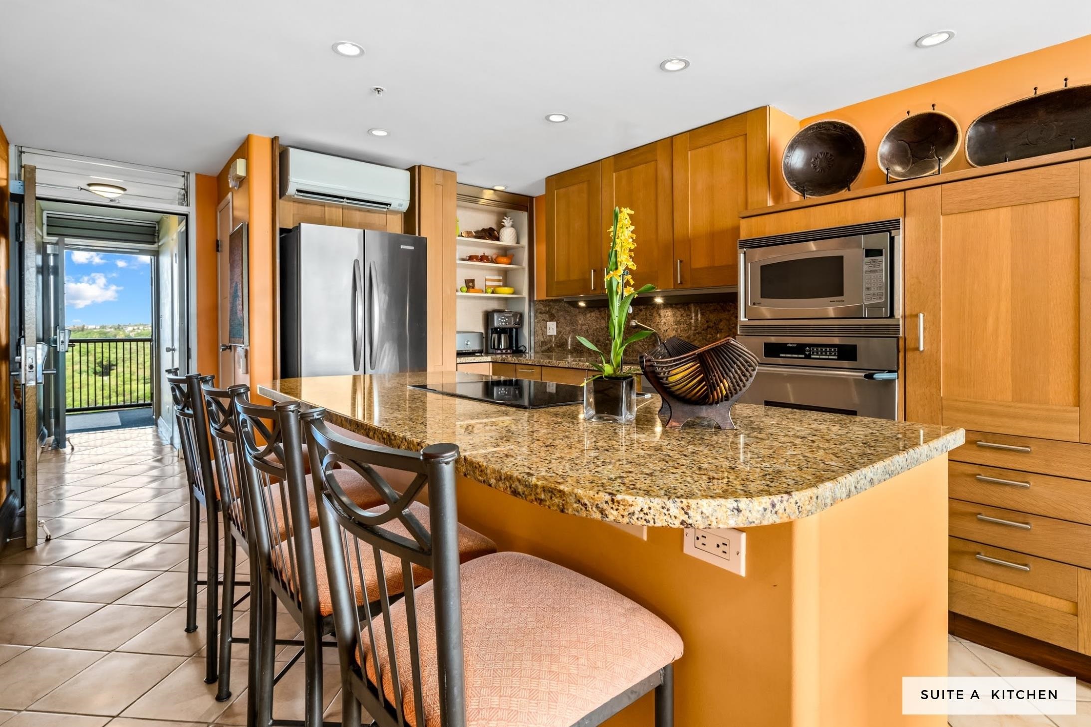 Mana Kai condo # 815, Kihei, Hawaii - photo 7 of 30