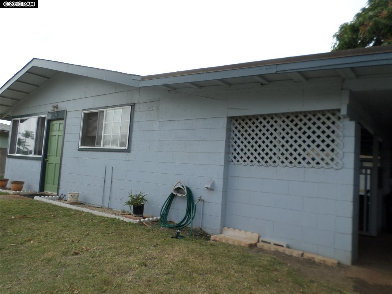 298  Niihau St Kahului School, Kahului home - photo 3 of 19