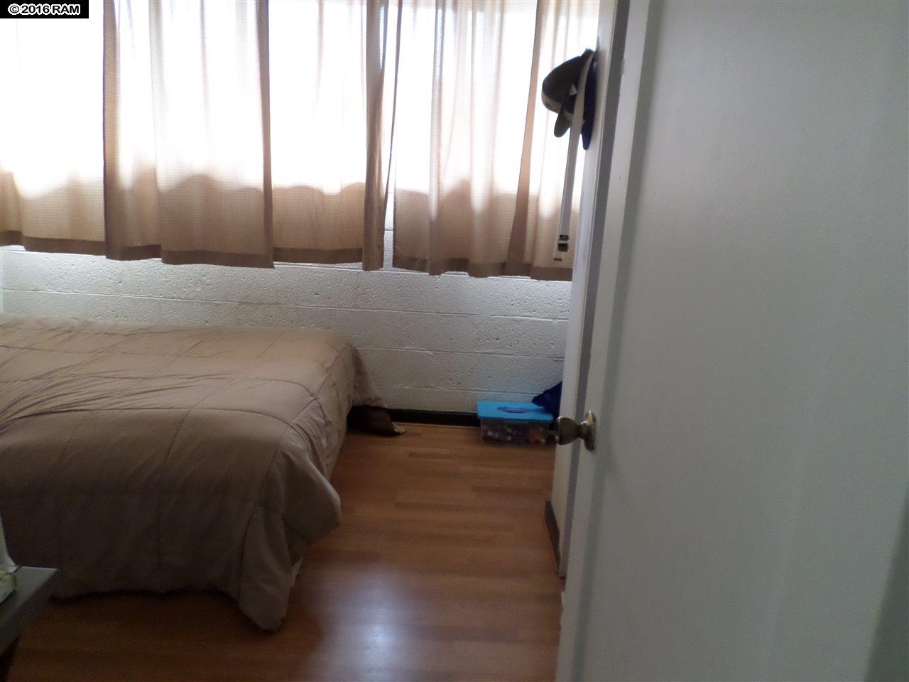 298  Niihau St Kahului School, Kahului home - photo 9 of 19