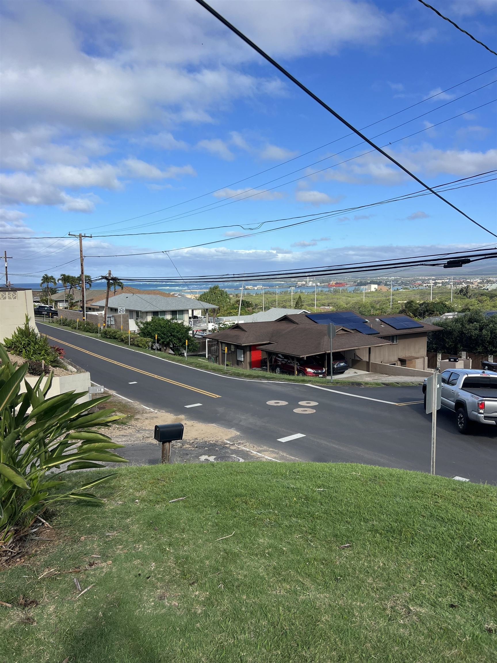 299  Liholiho St Puuone, Wailuku home - photo 2 of 9