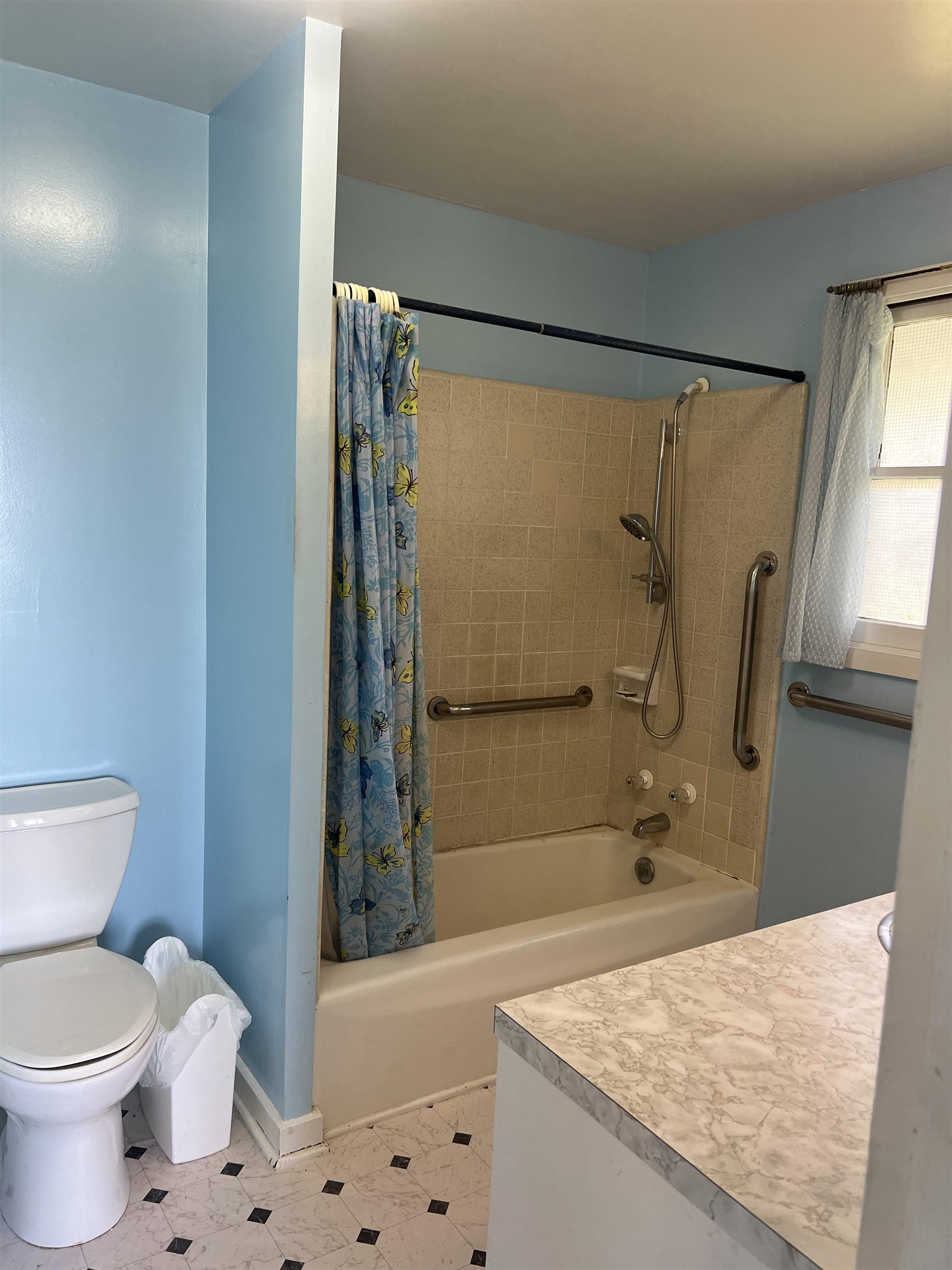 299  Liholiho St Puuone, Wailuku home - photo 11 of 28