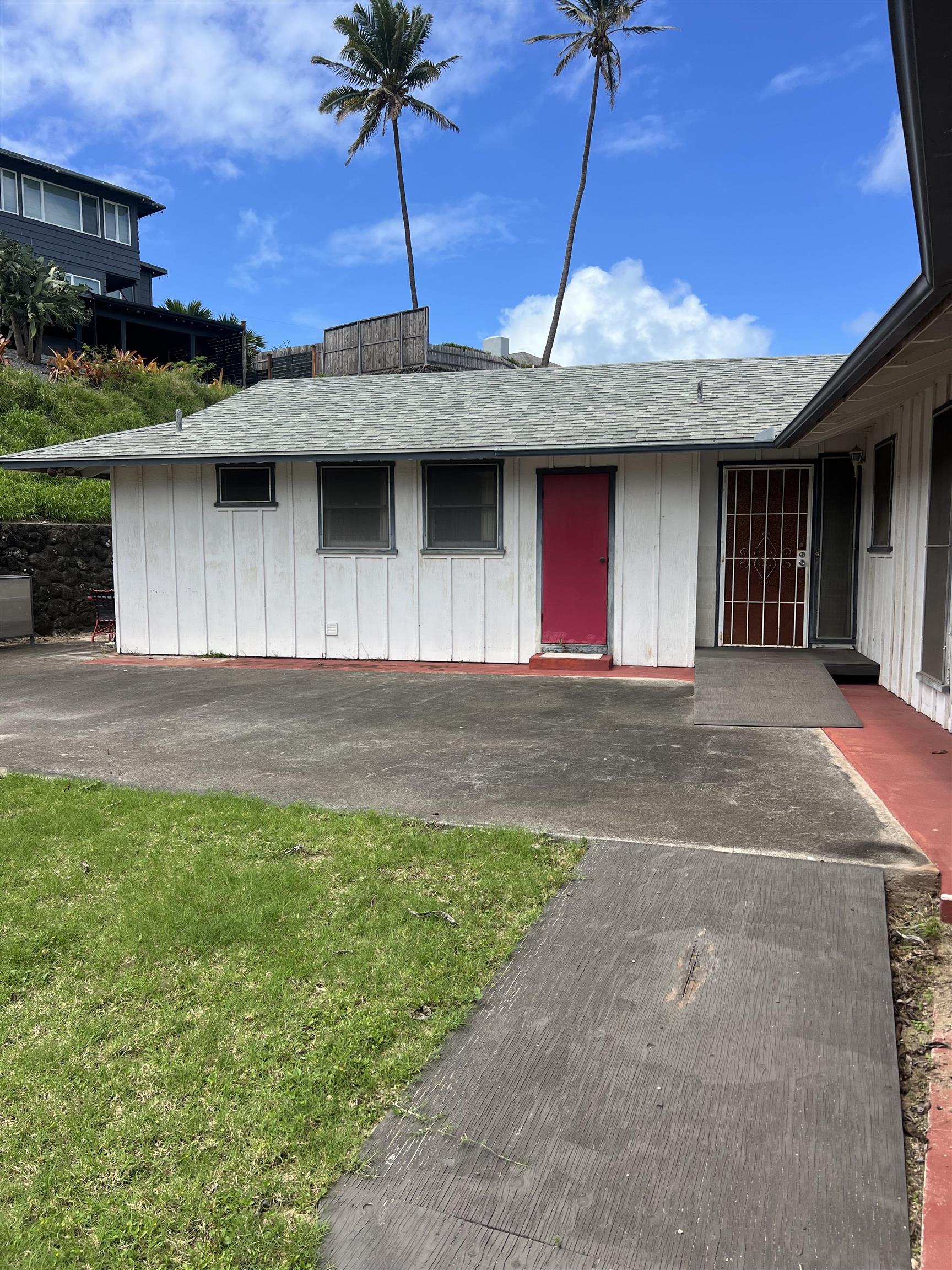 299  Liholiho St Puuone, Wailuku home - photo 16 of 28