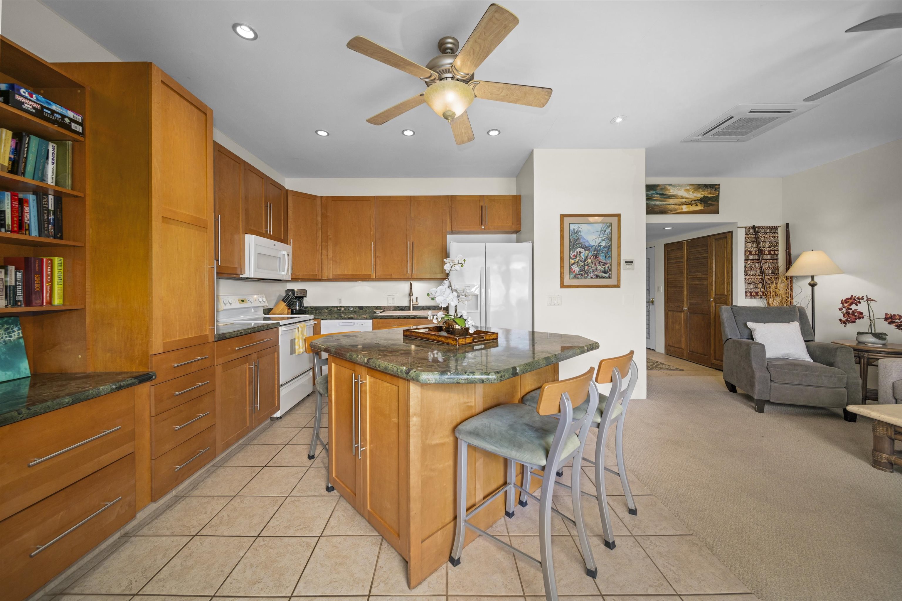 Hale Hui Kai condo # 301, Kihei, Hawaii - photo 29 of 47
