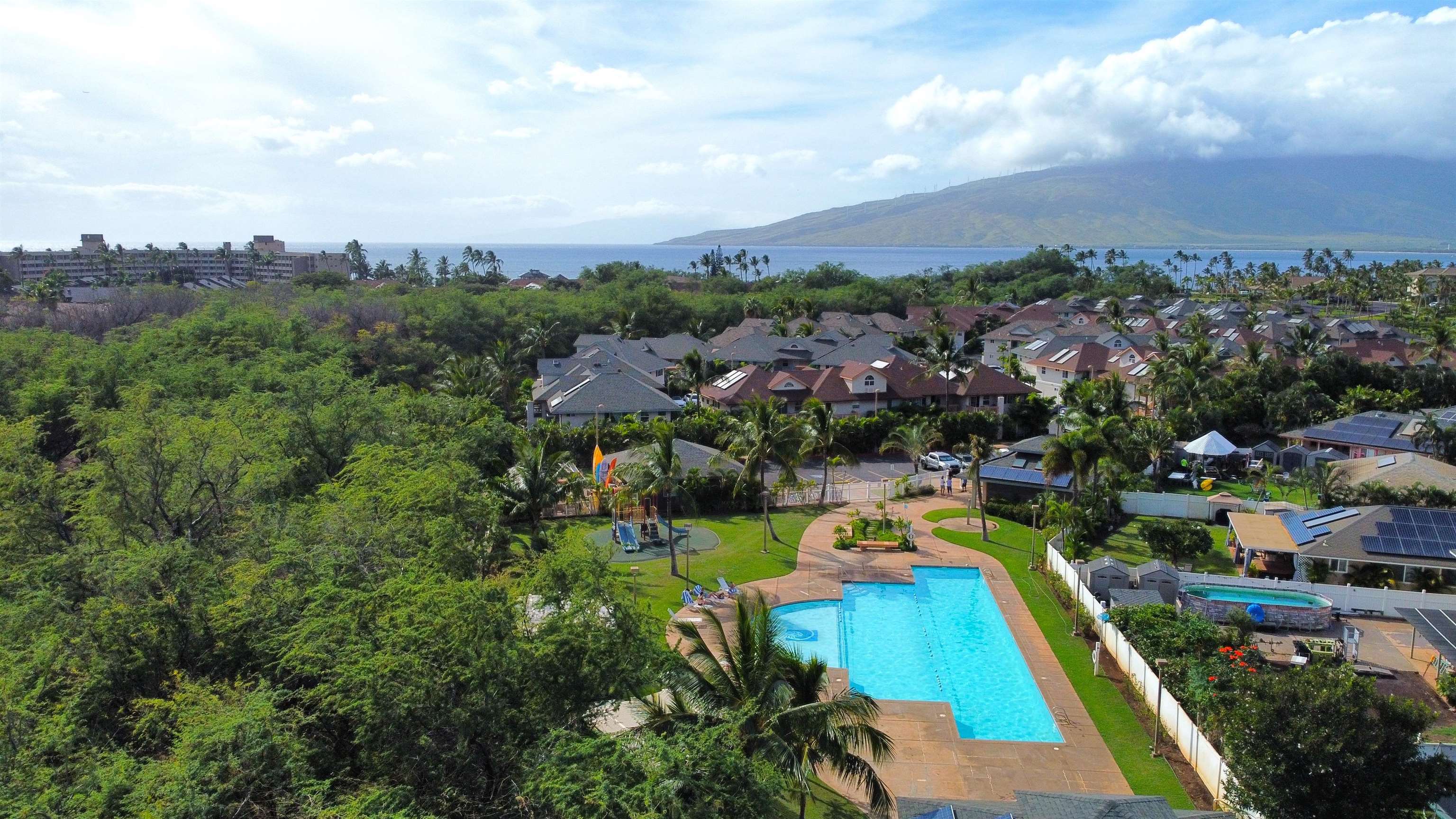 Villas at Kenolio II condo # 3D, Kihei, Hawaii - photo 35 of 36
