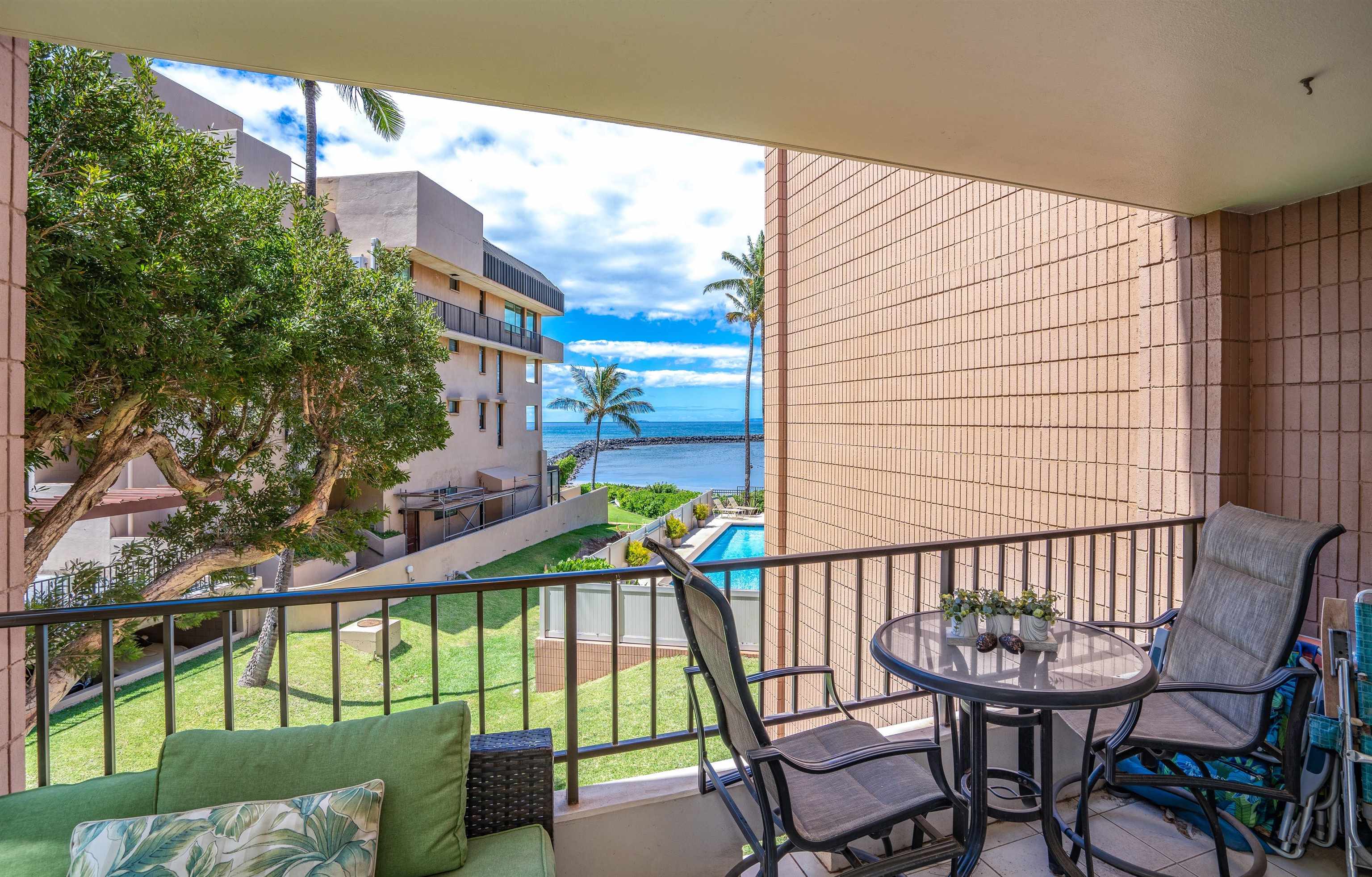 Maalaea Yacht Marina condo # 201, Wailuku, Hawaii - photo 2 of 24