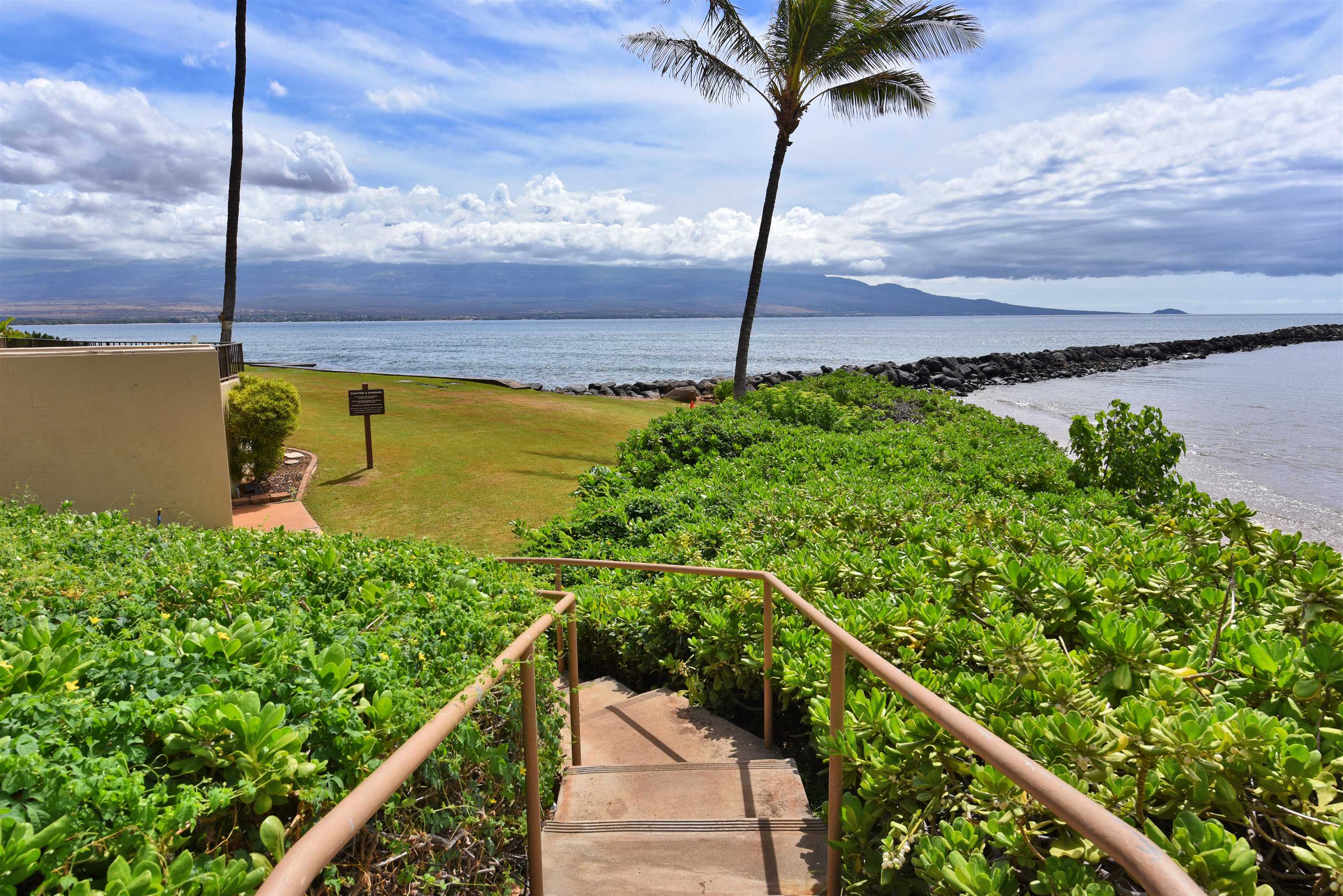 Maalaea Yacht Marina condo # 304, Wailuku, Hawaii - photo 29 of 50